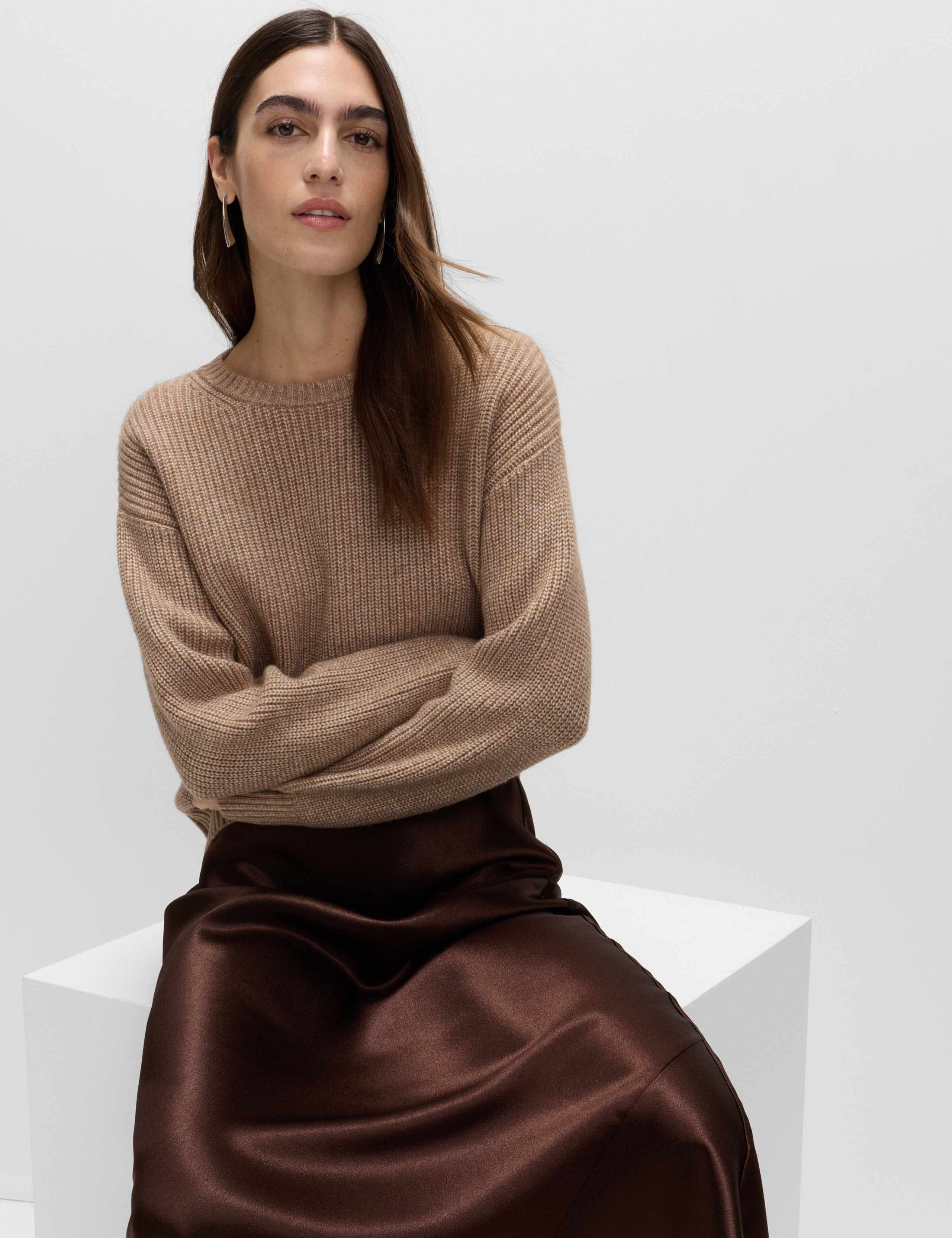 Cloud-Yarn Ribbed Crew Neck Jumper