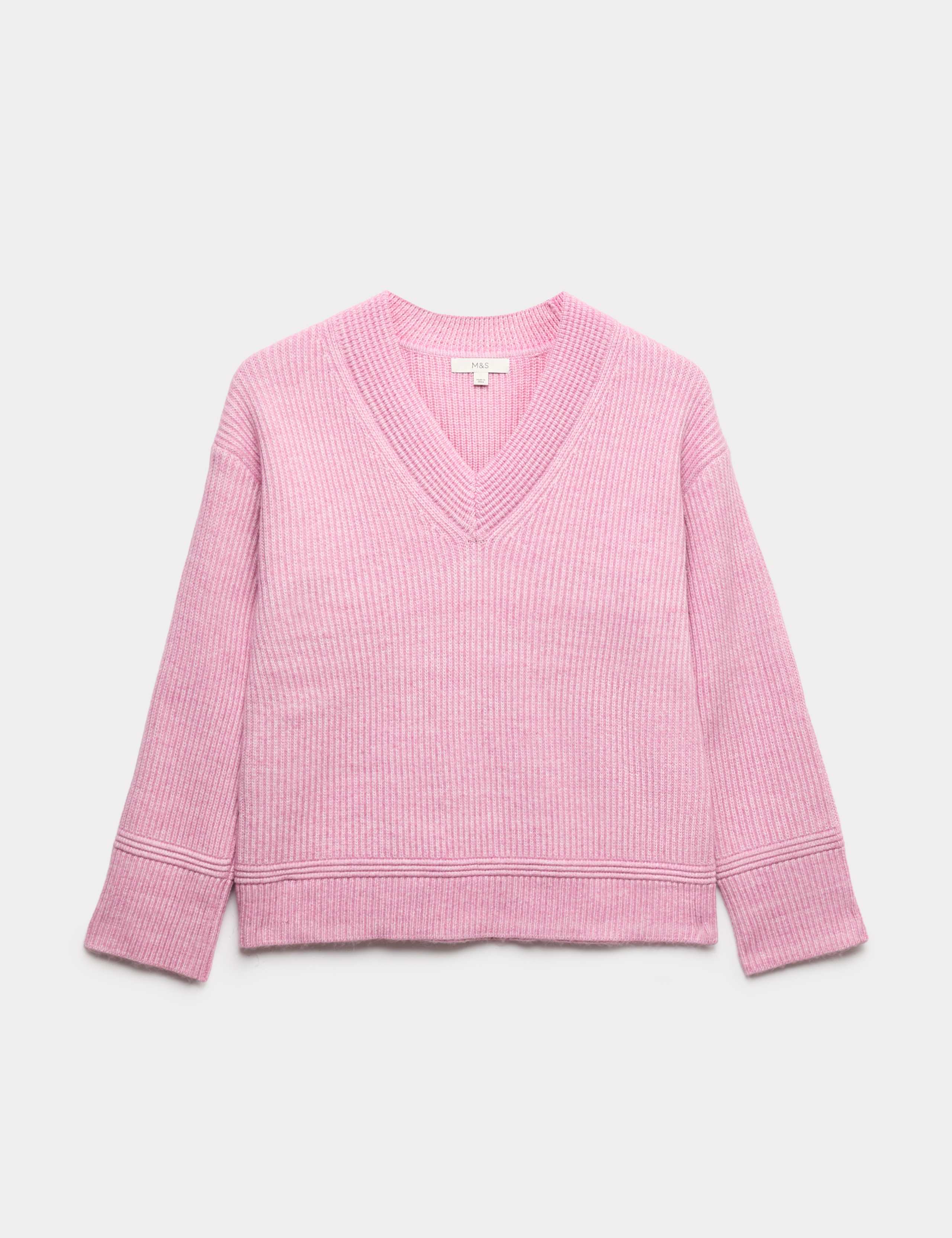 Cloud-Yarn Ribbed V-Neck Jumper