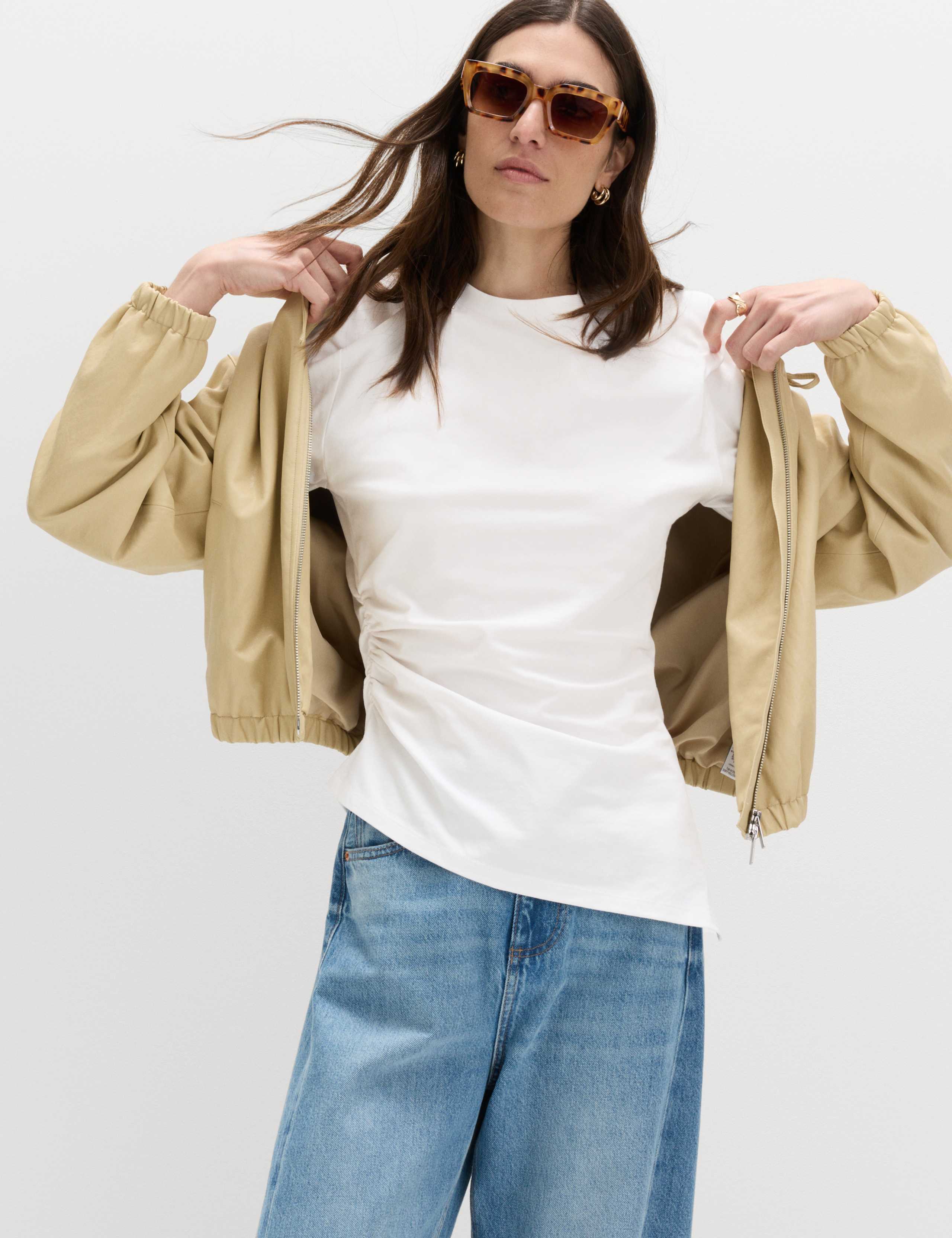 Pure Cotton Shoulder Pad Asymmetric Hem T-Shirt