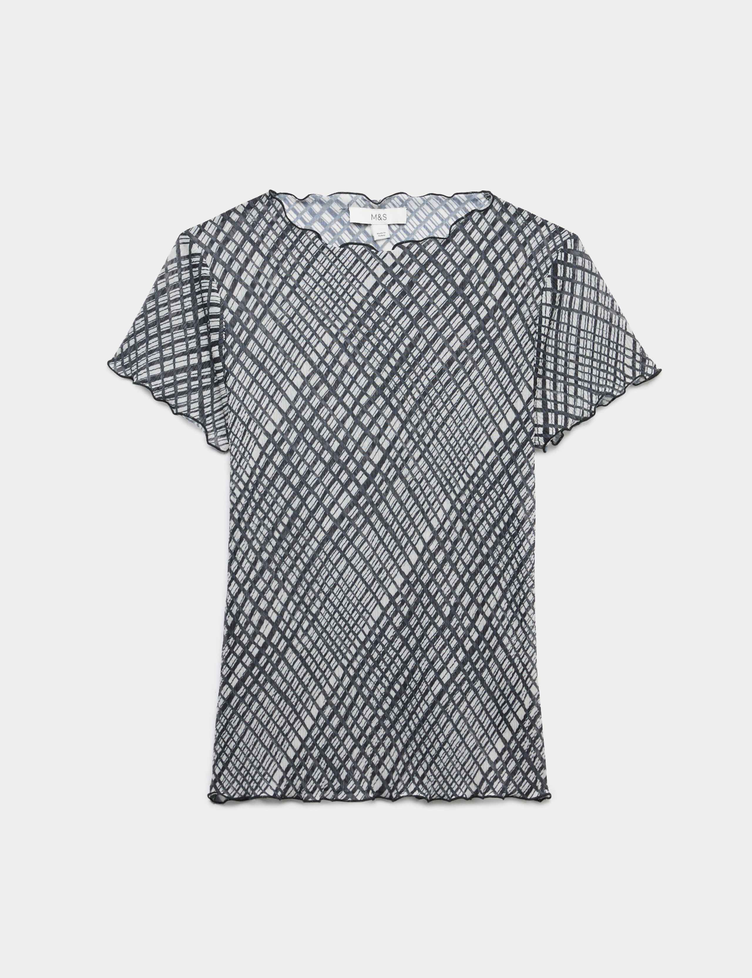 Mesh Printed Short Sleeve T-Shirt