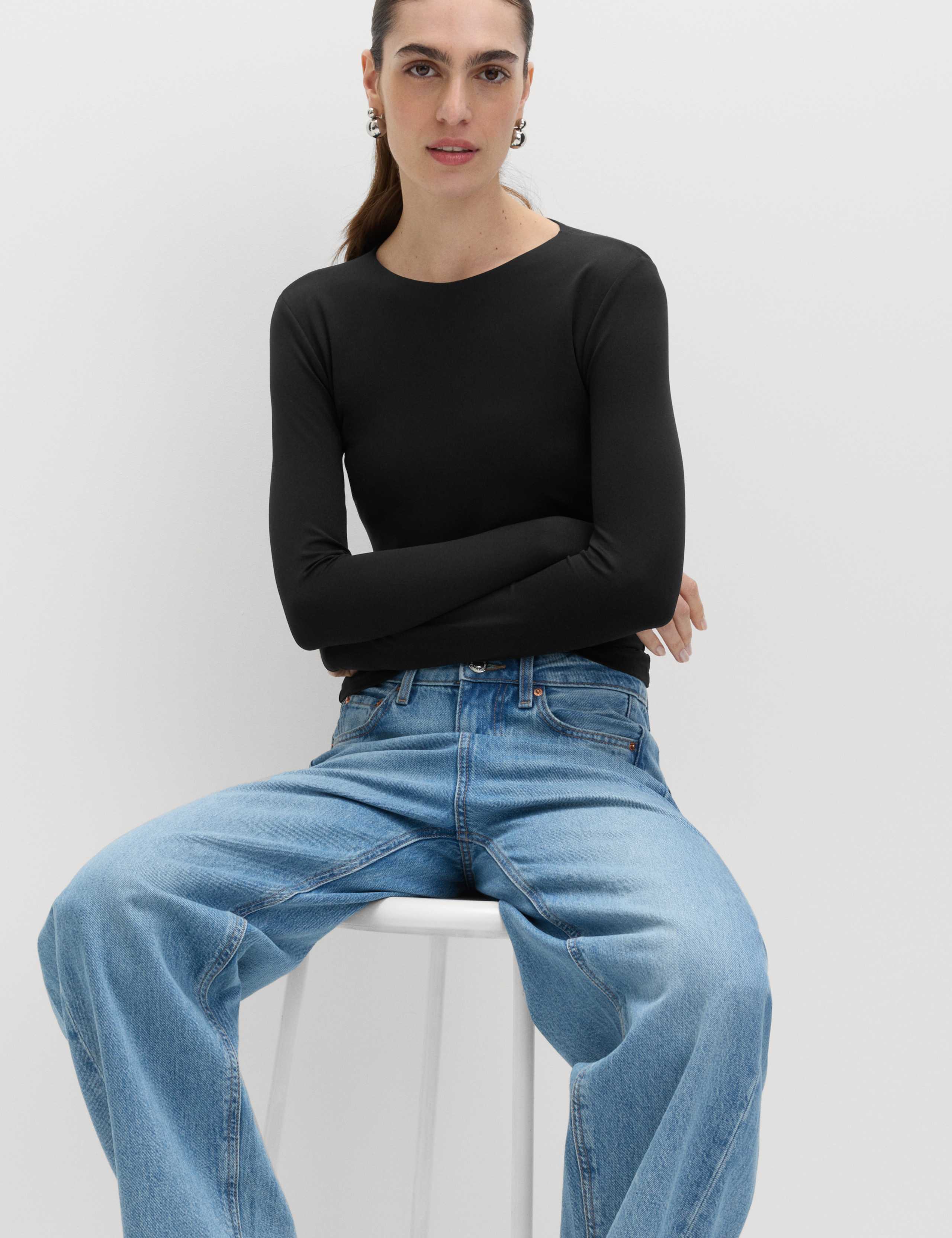 Slim Fit Crew Neck Long Sleeve Top