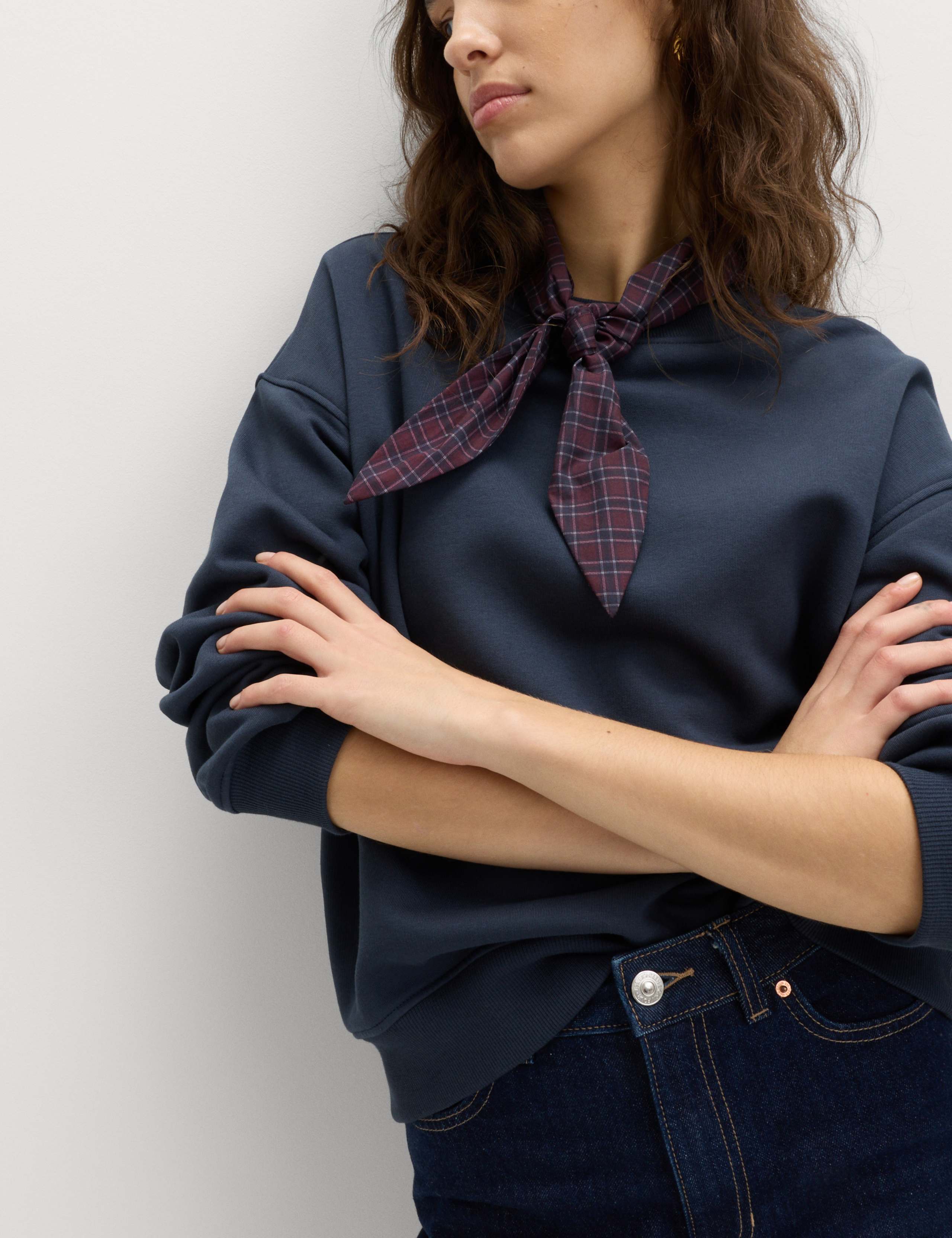 Cotton Blend Neck Scarf Sweatshirt