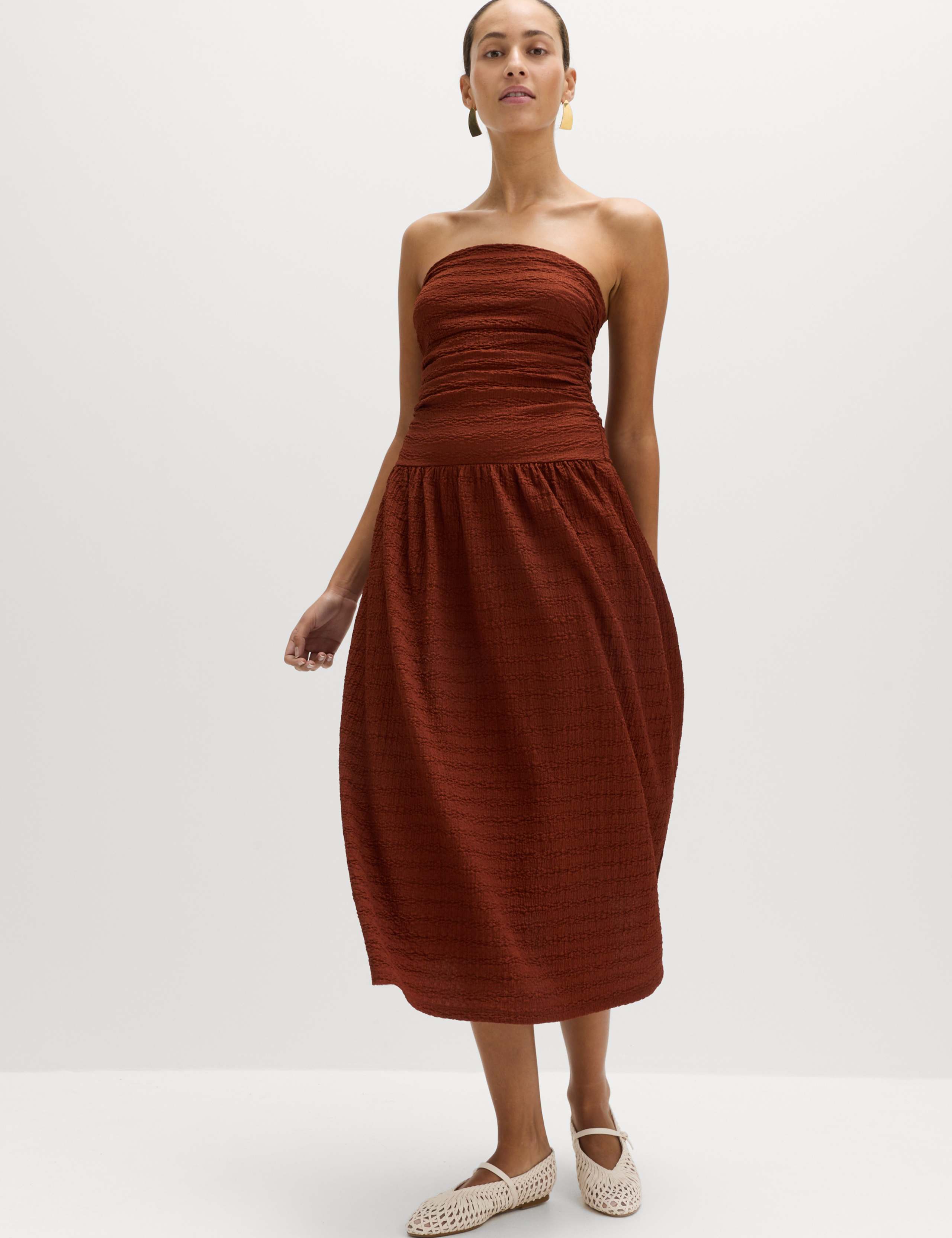 Textured Bandeau Midi Waisted Dress