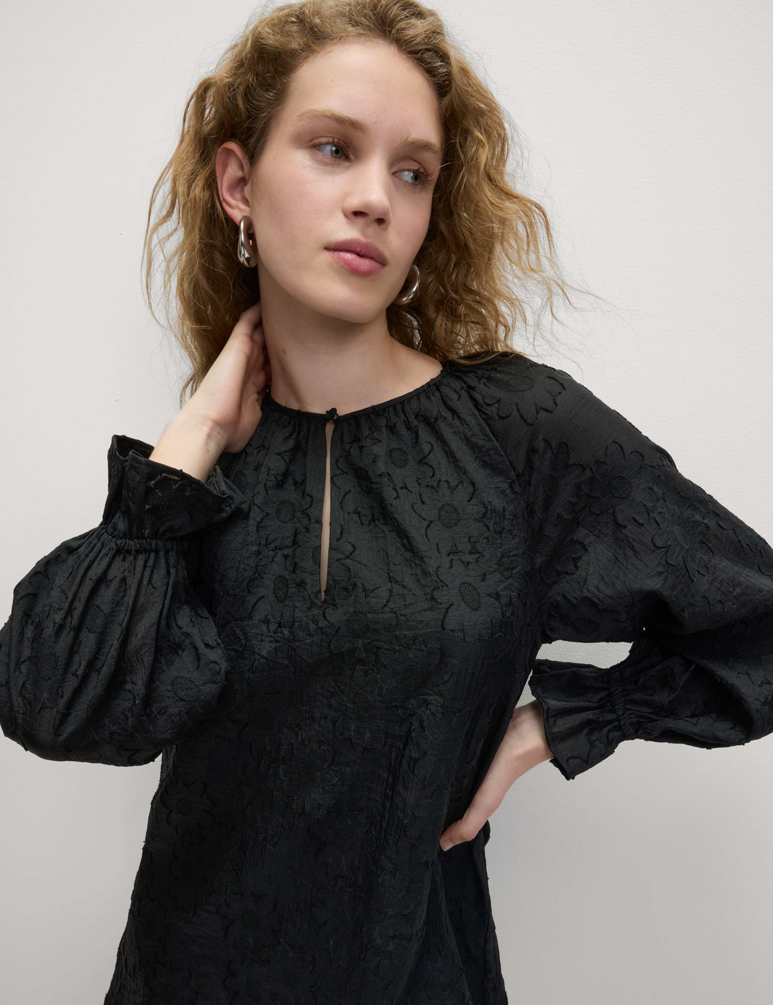 Floral Textured Mini Relaxed Shift Dress