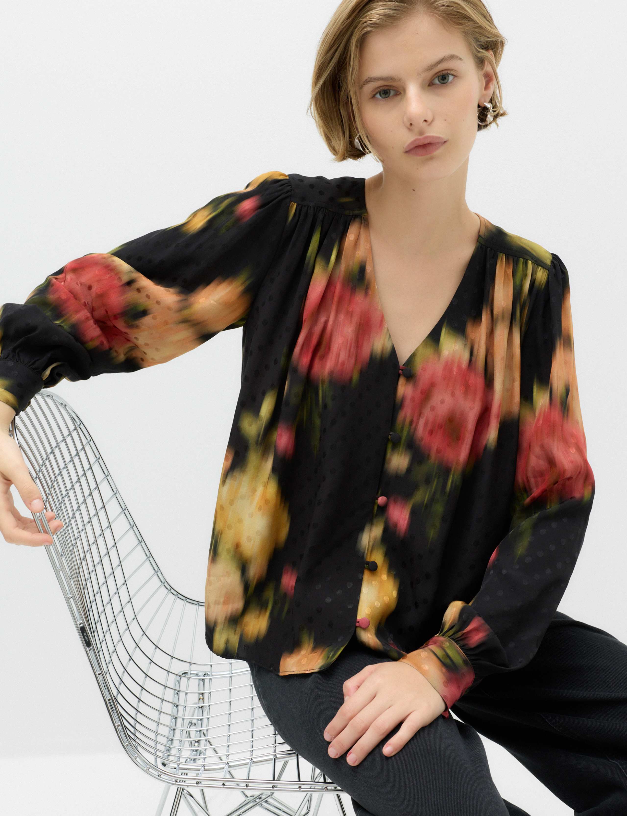 Printed Jacquard V-Neck Button Through Blouse
