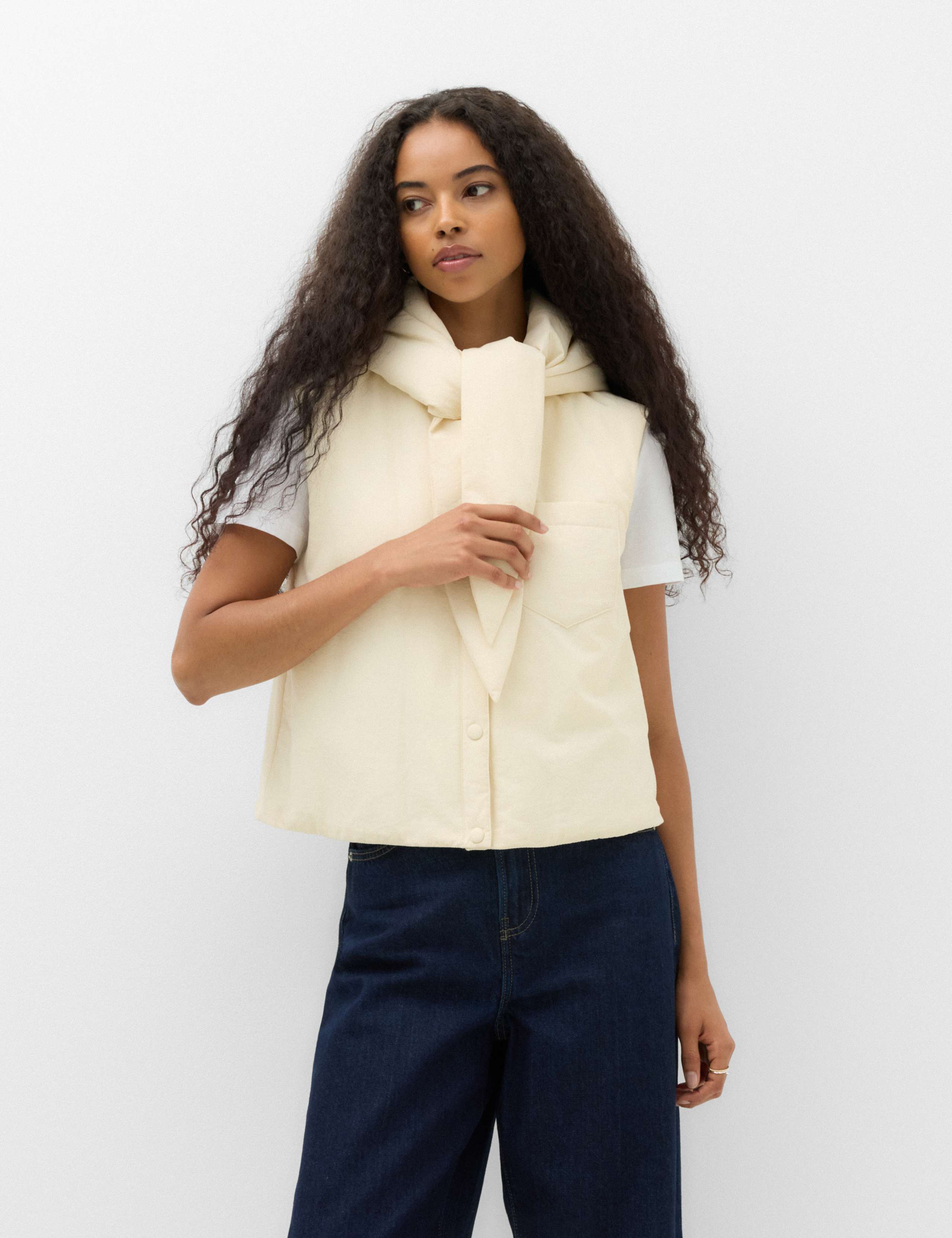 Padded Tie Neck Hooded Gilet