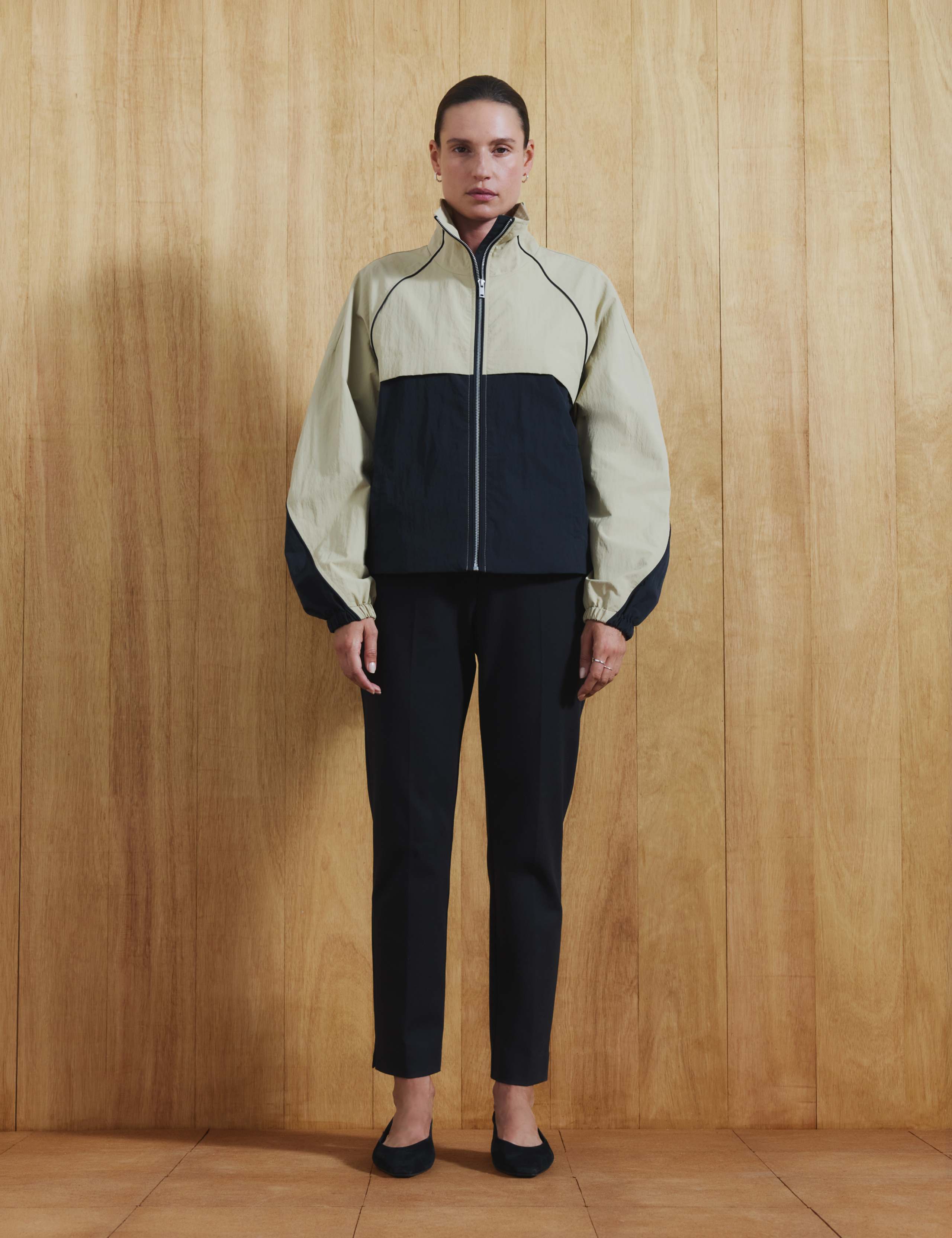 Contrast Piped Funnel Neck Windbreaker Jacket