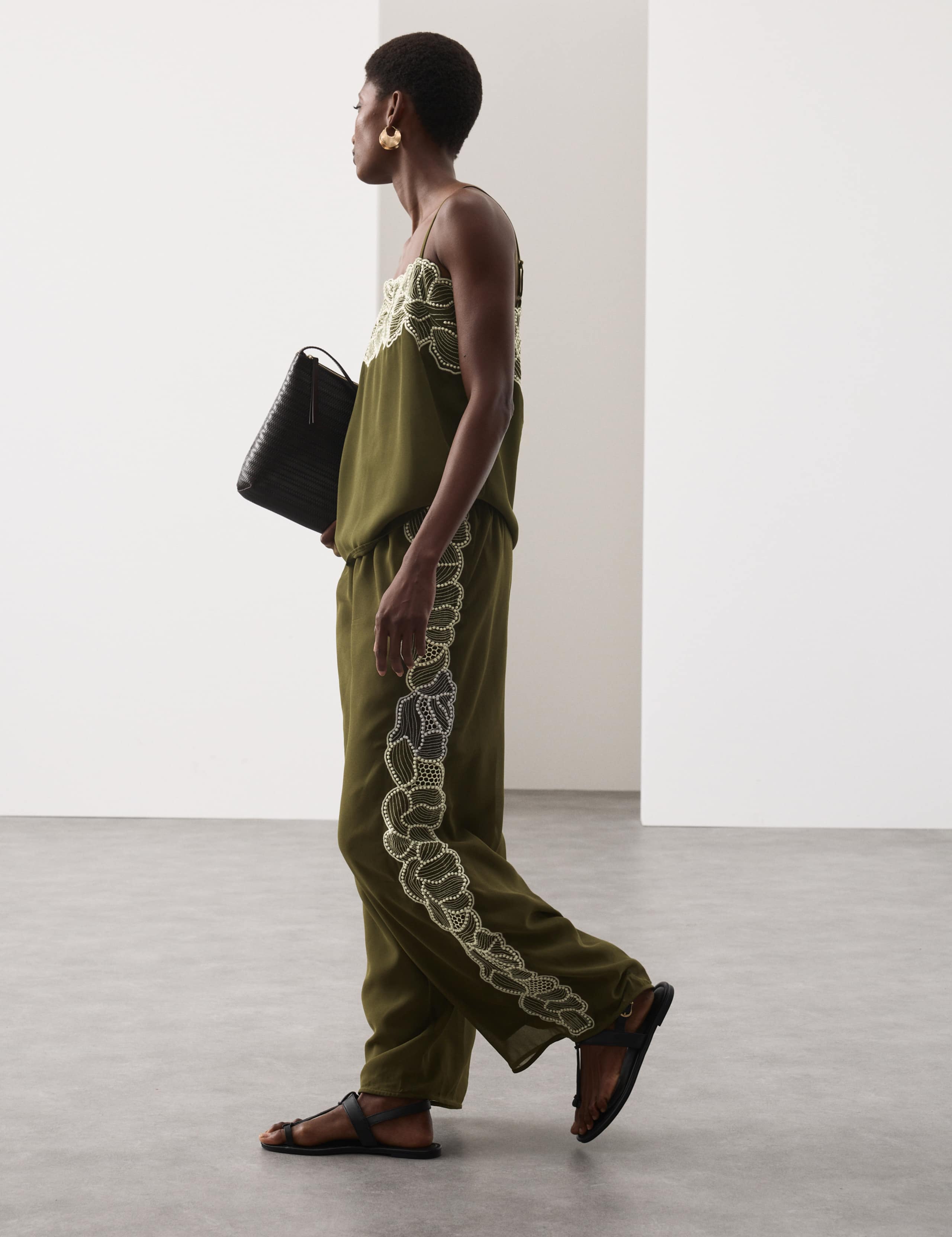 Floral Embroidered Wide Leg Trousers