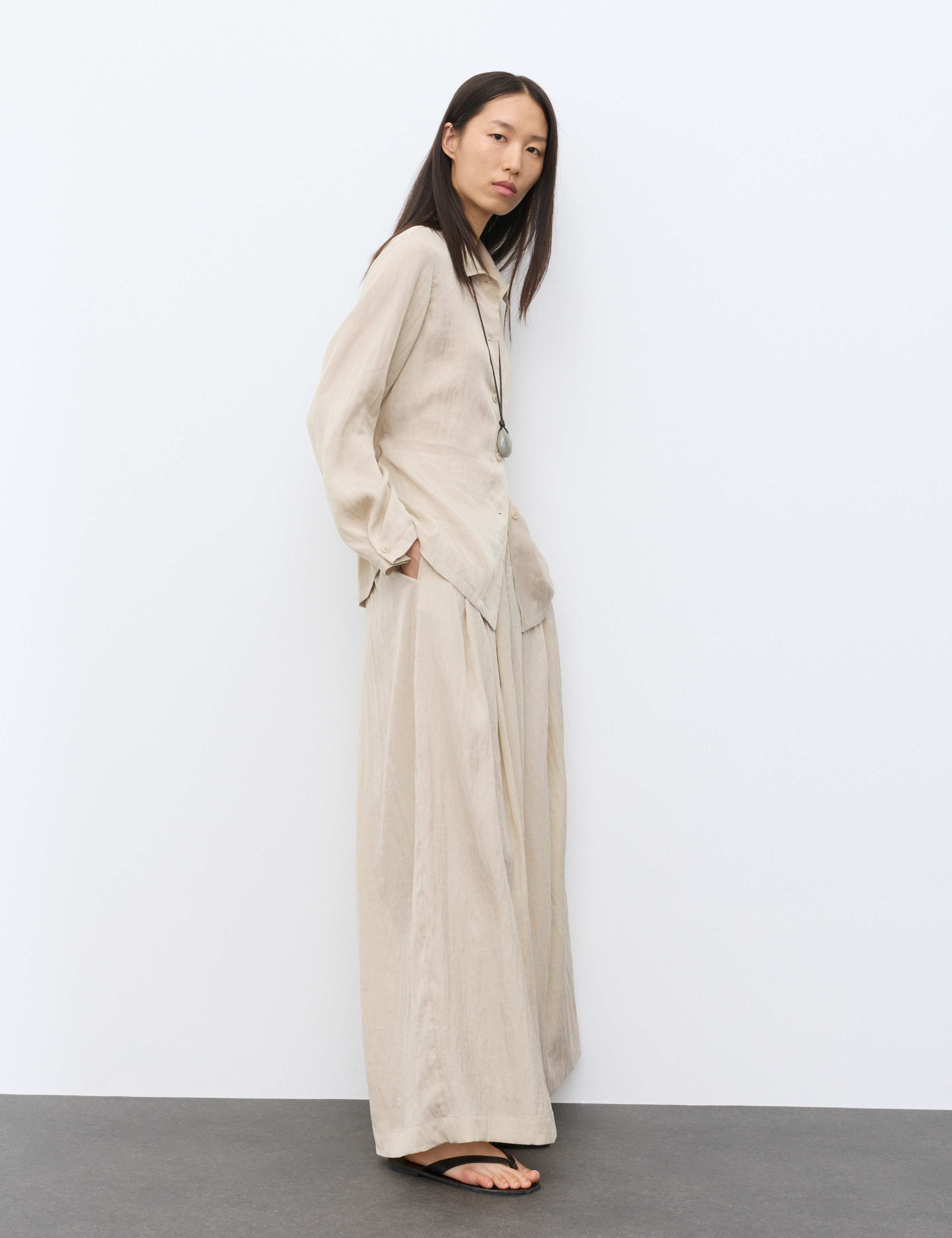 Lyocell Rich Pleated Palazzo Trousers