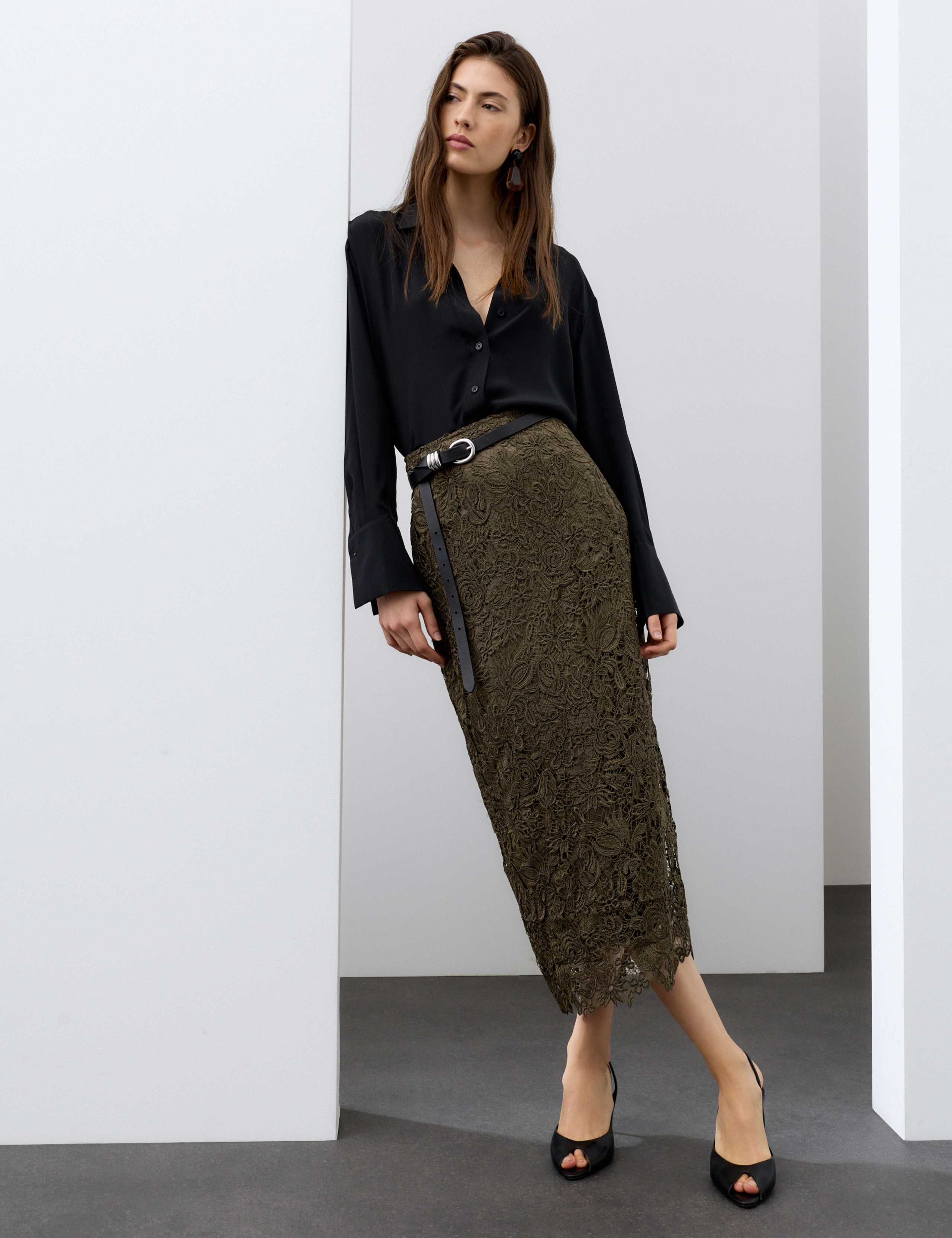 Lace Split Back Maxi Straight Skirt