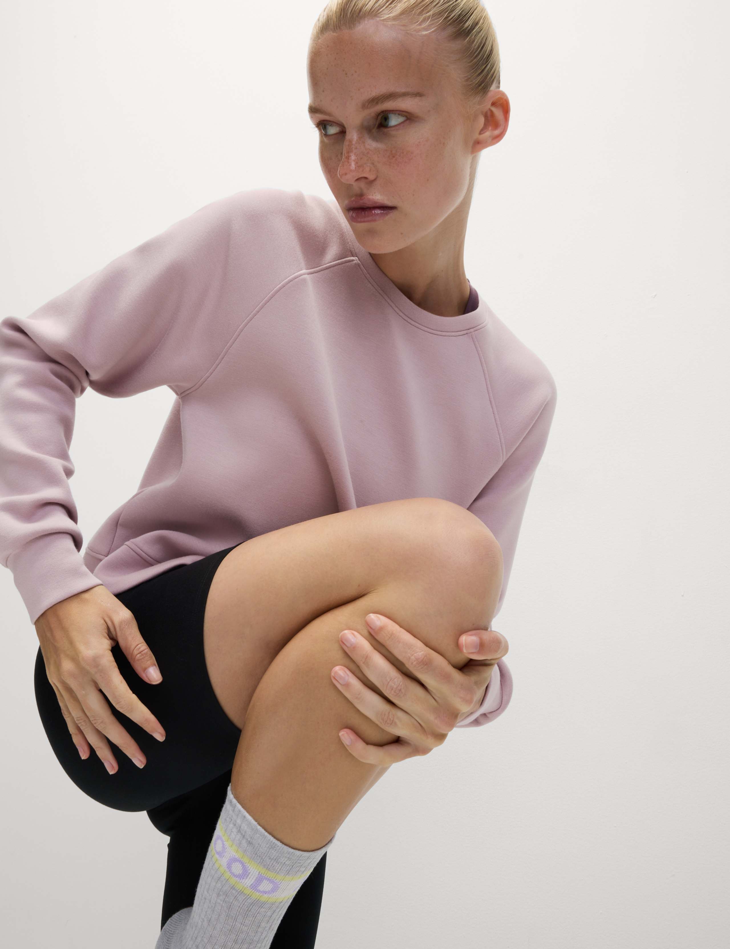 Round Neck Relaxed Yoga Crop Sweatshirt