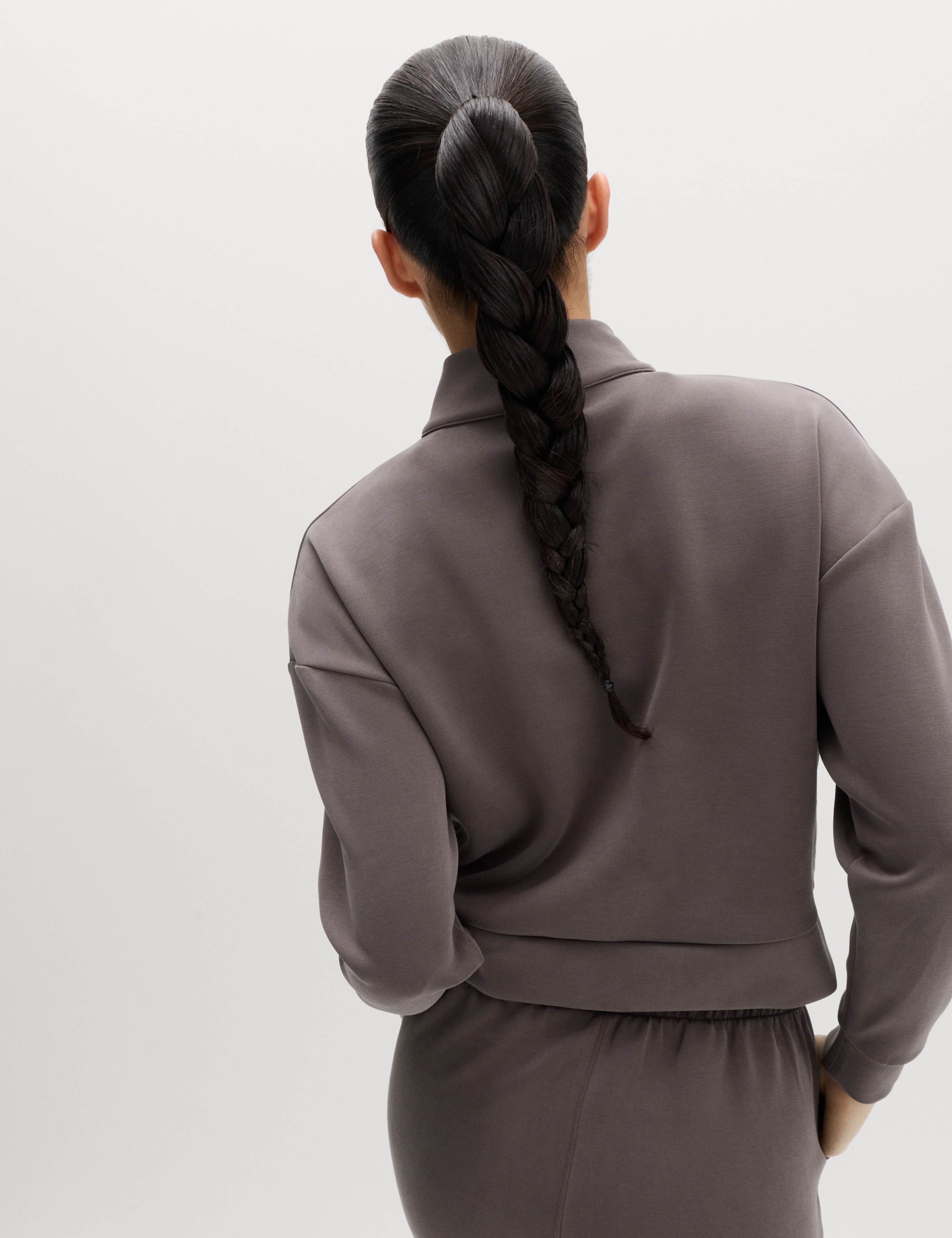 Sweatshirt & Jogger Set 2 of 6