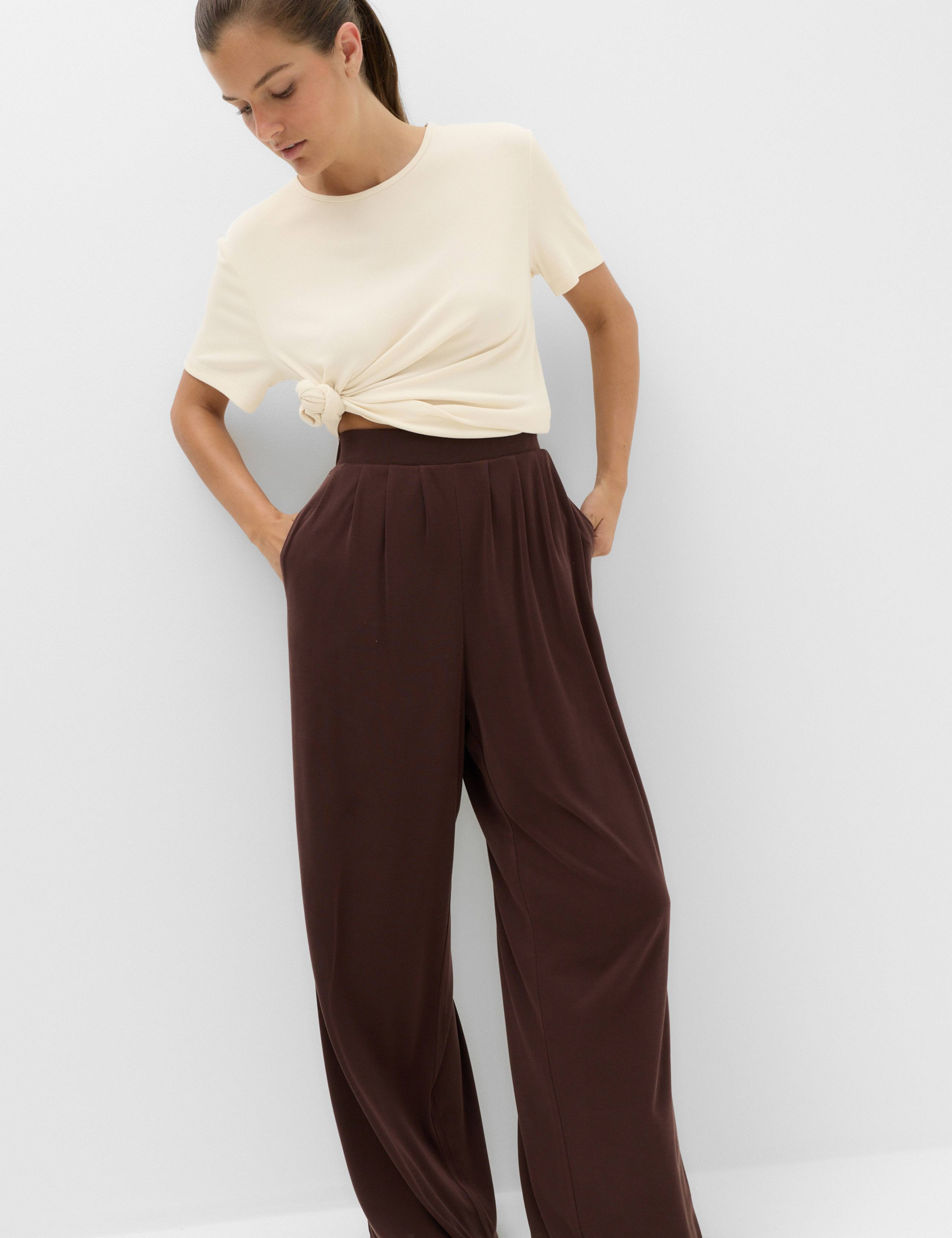 Modal Rich Round Neck Boxy T-shirt