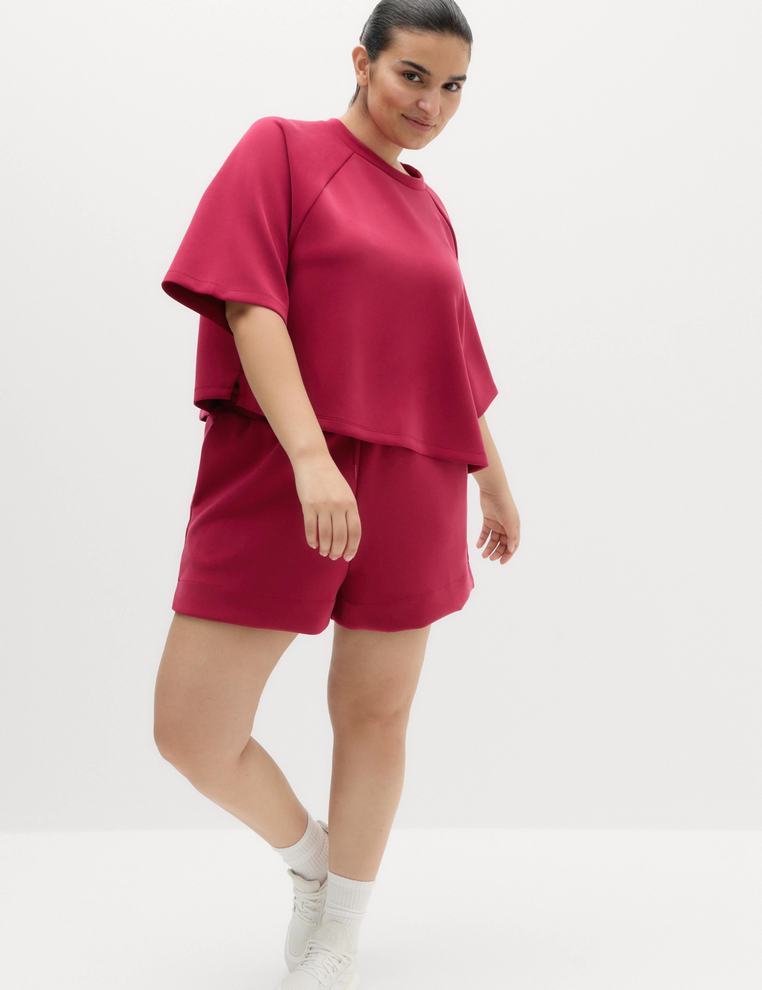 Luxe Top & Shorts Set 2 of 6