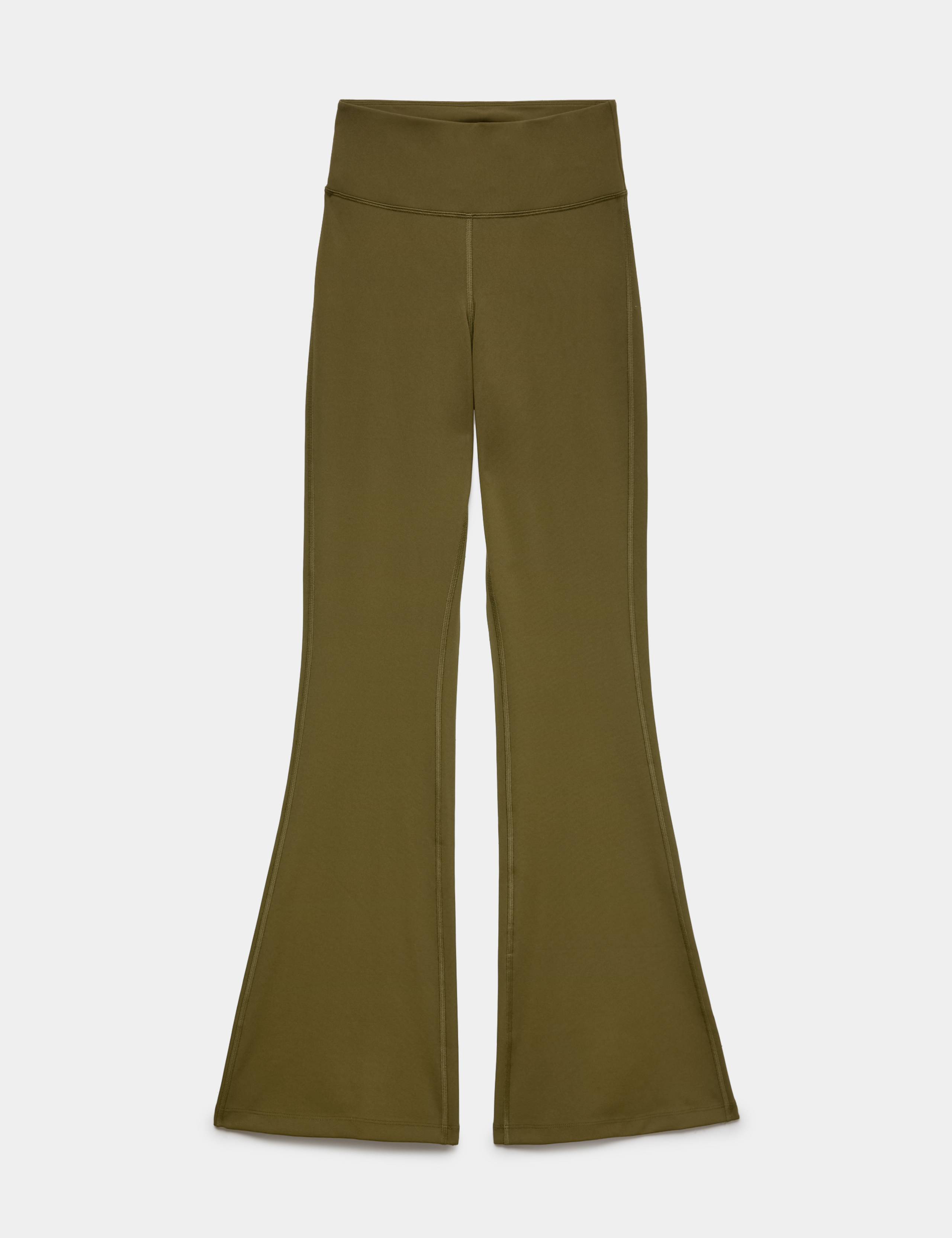 Essential High Waisted Flared Leggings