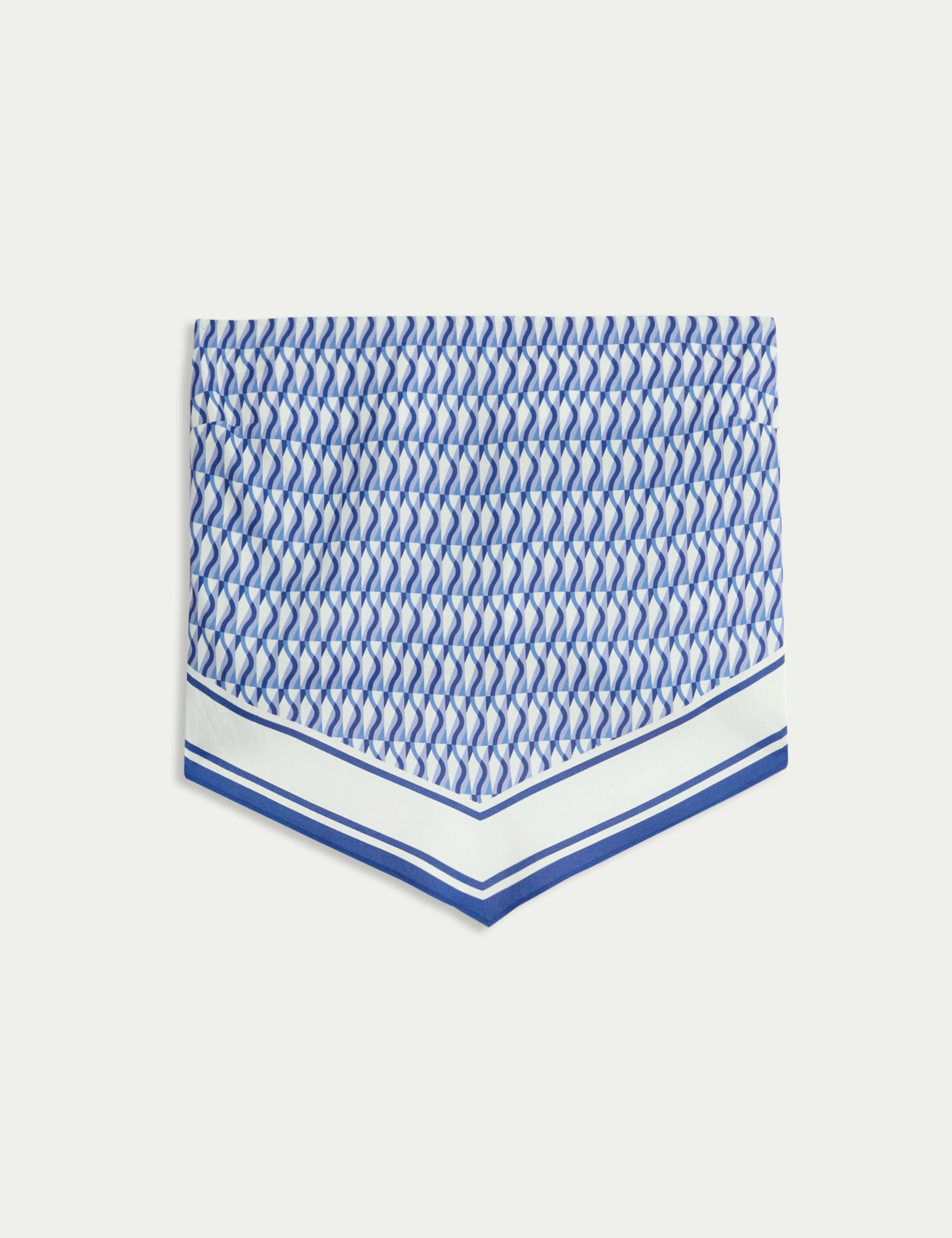 Printed Handkerchief Hem Bandeau Top