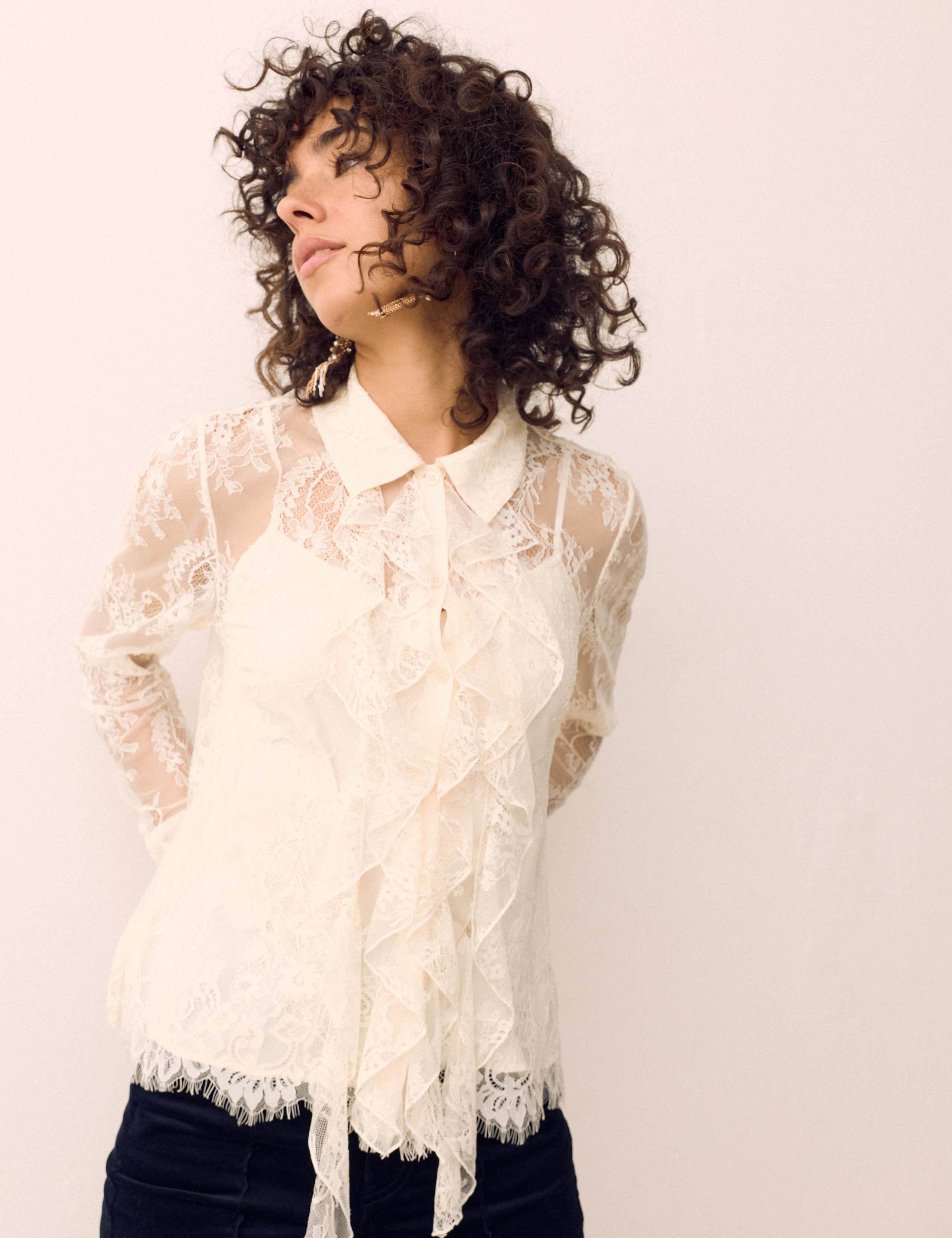 Lace Collared Ruffle Shirt