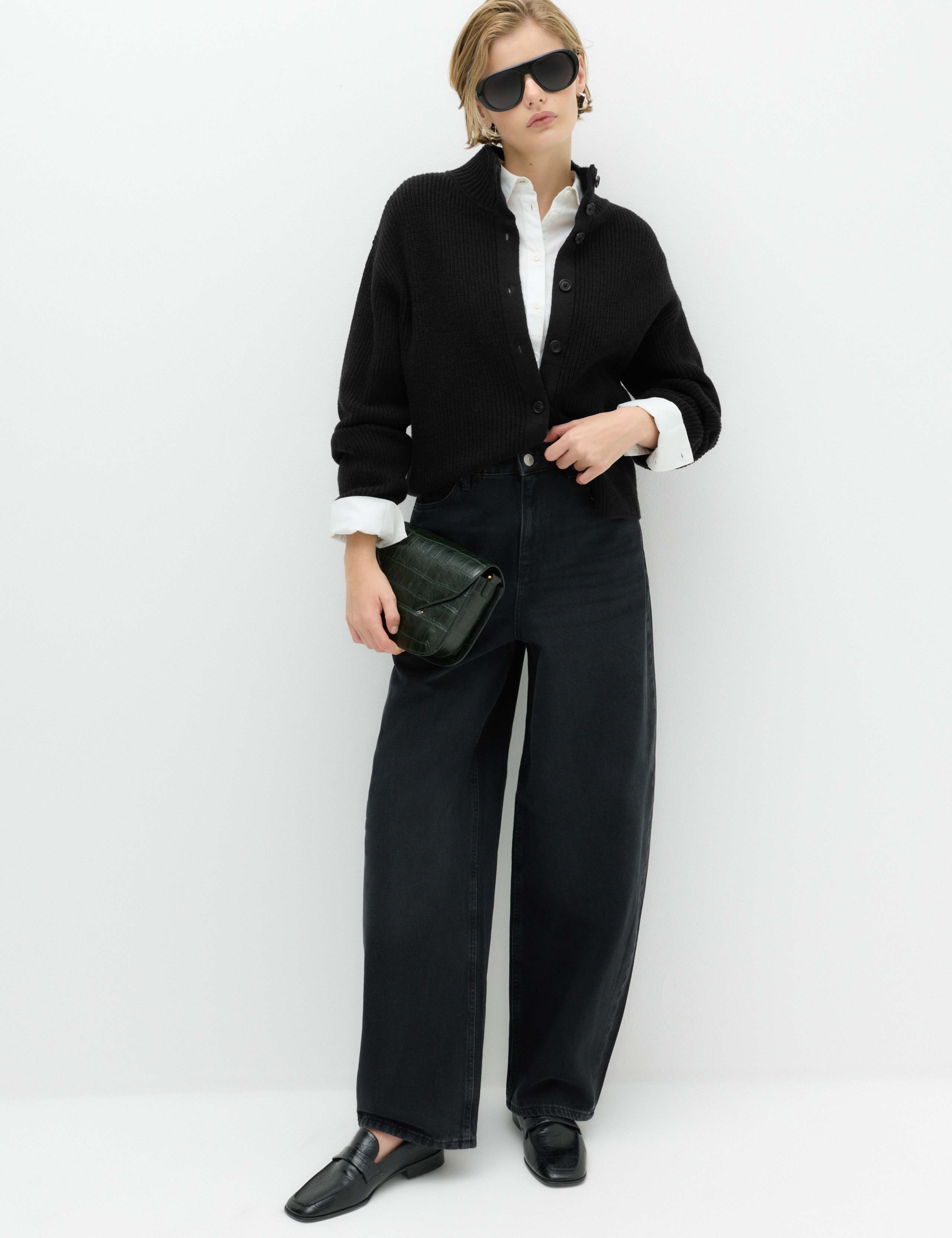 Relaxed Mid Rise Cinch Barrel Jeans