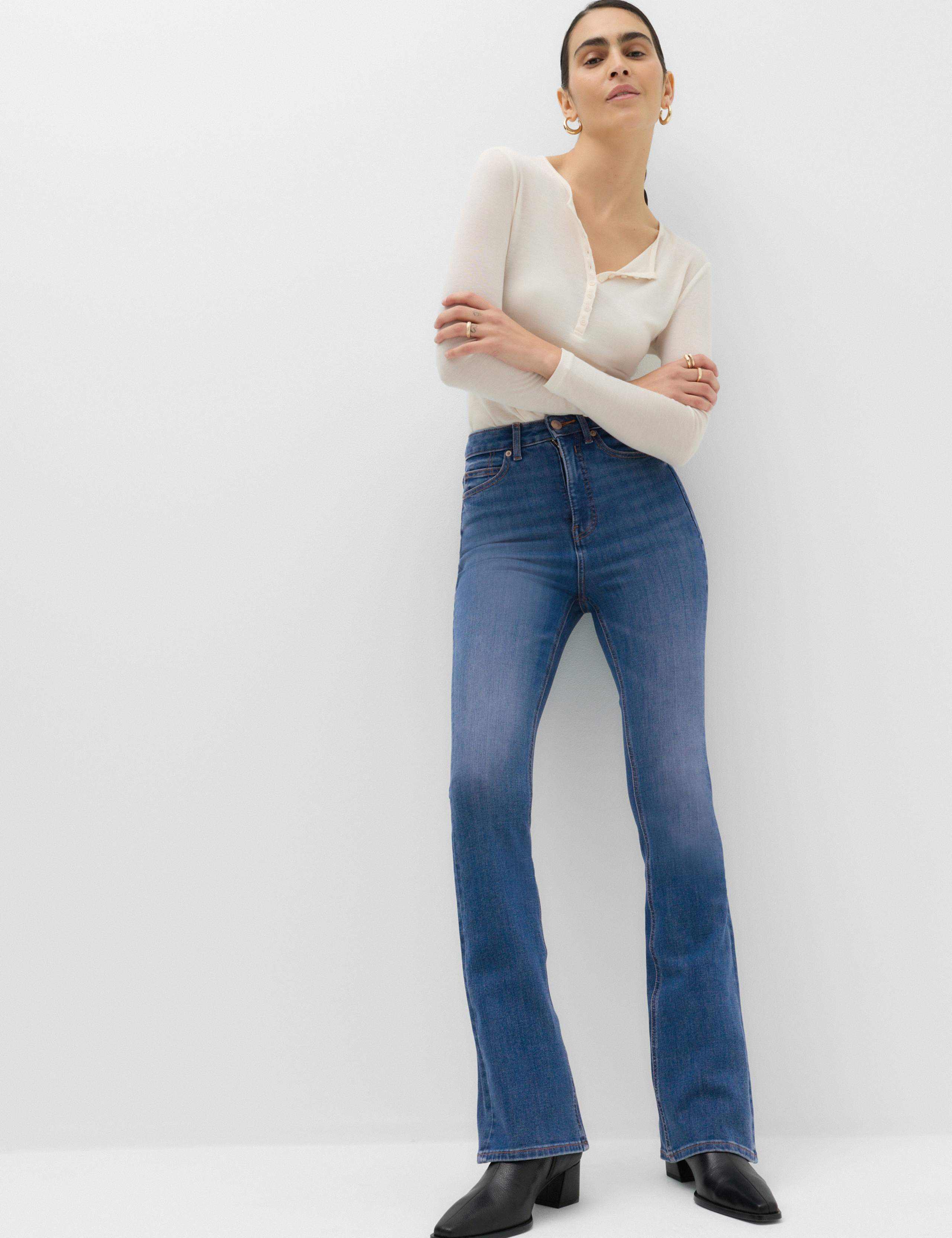 Magic Shaping High Waisted Slim Flare Jeans