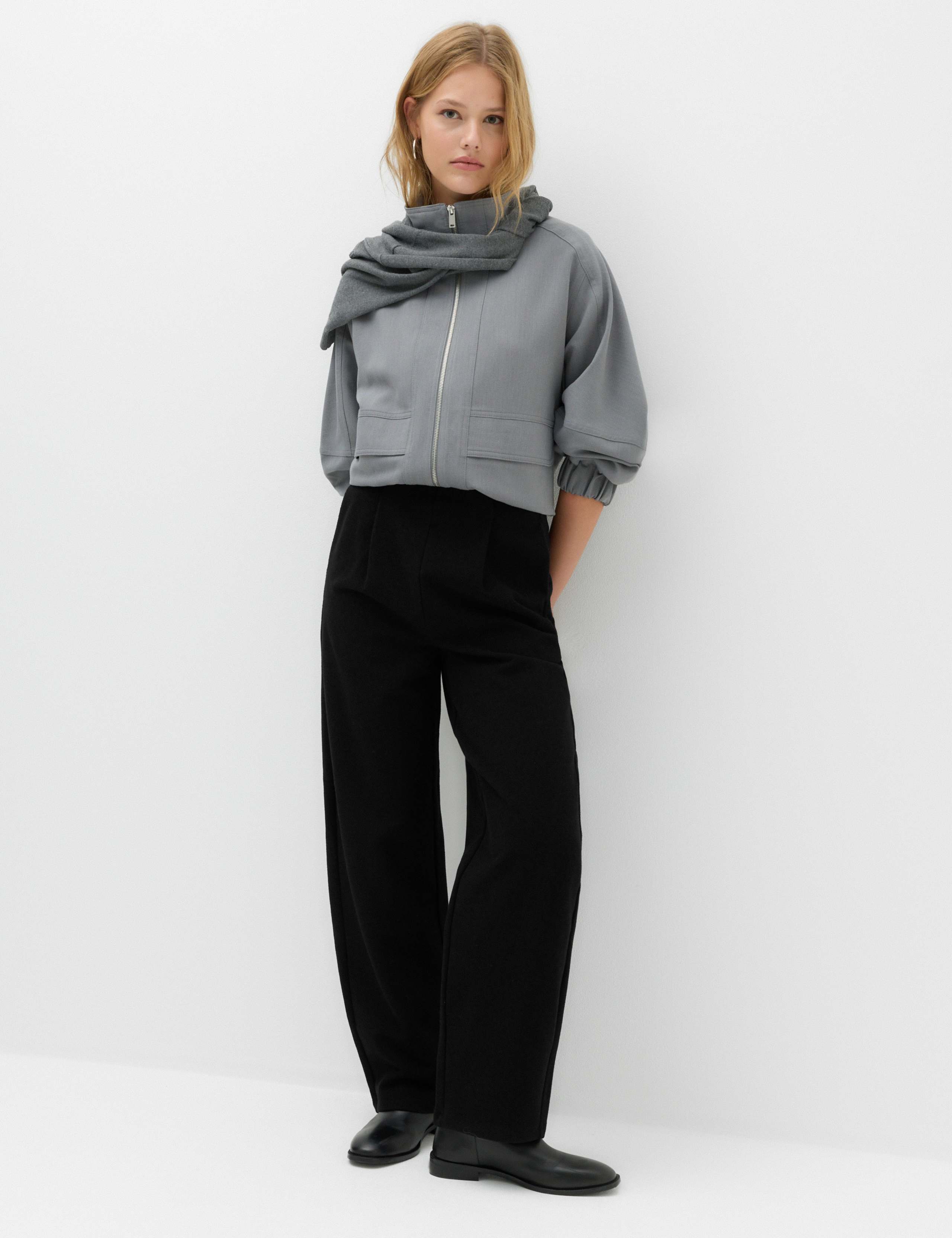 Pleated Barrel Leg Trouser