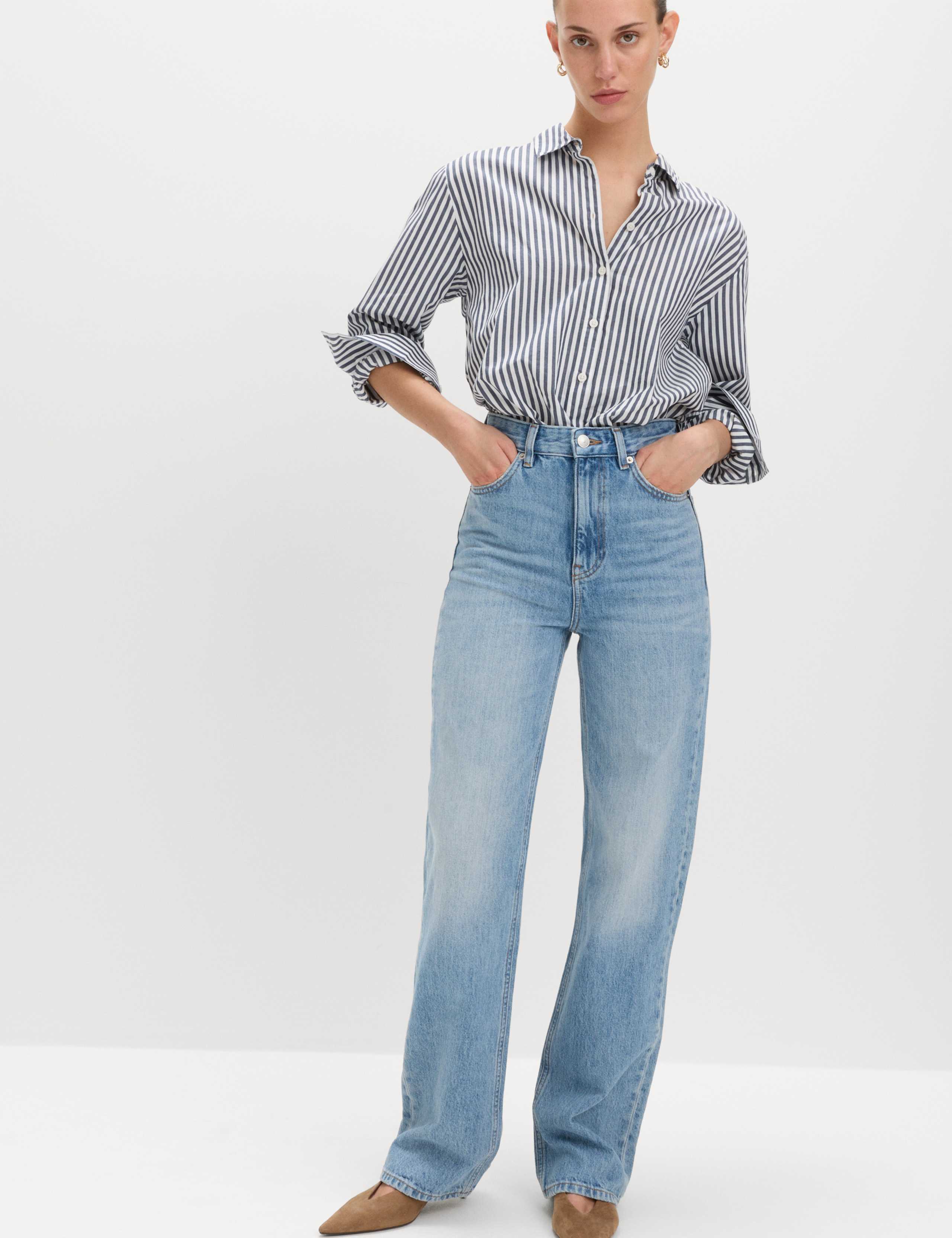 High Waisted Relaxed Straight Jeans