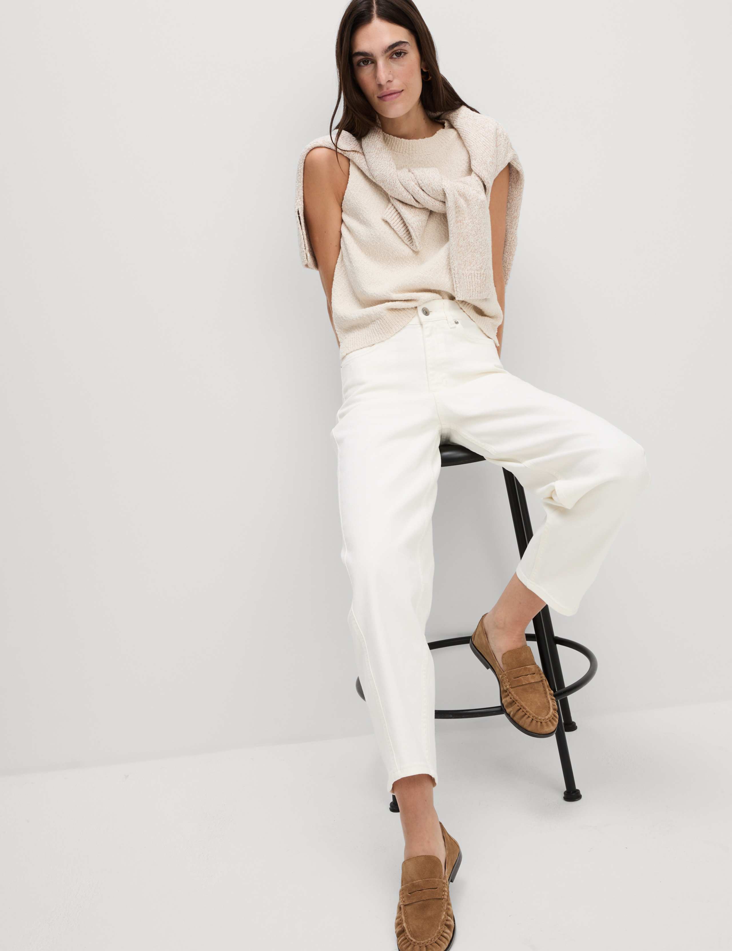 High Waisted Carrot Leg Ankle Grazer Jeans