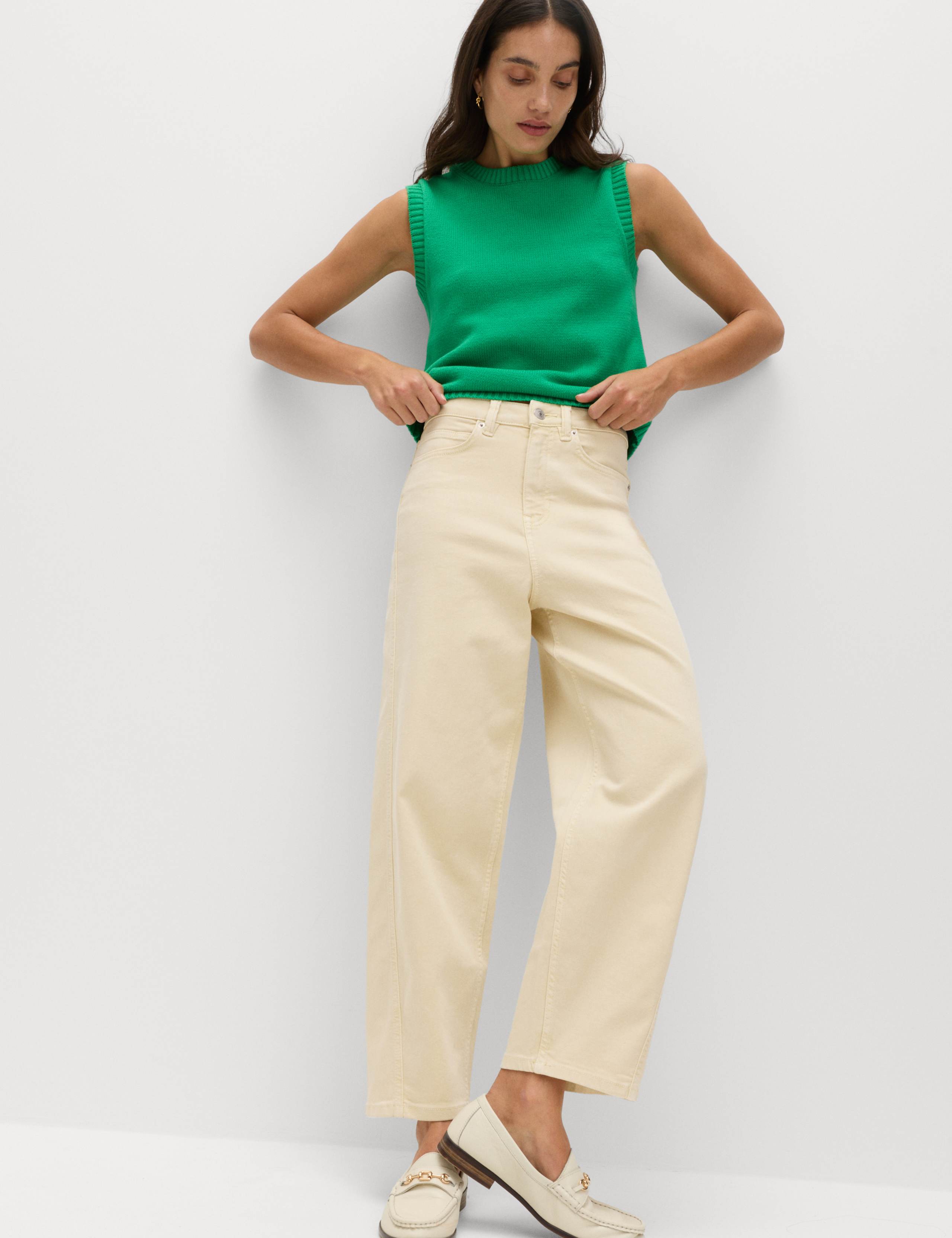 High Waisted Carrot Leg Ankle Grazer Jeans