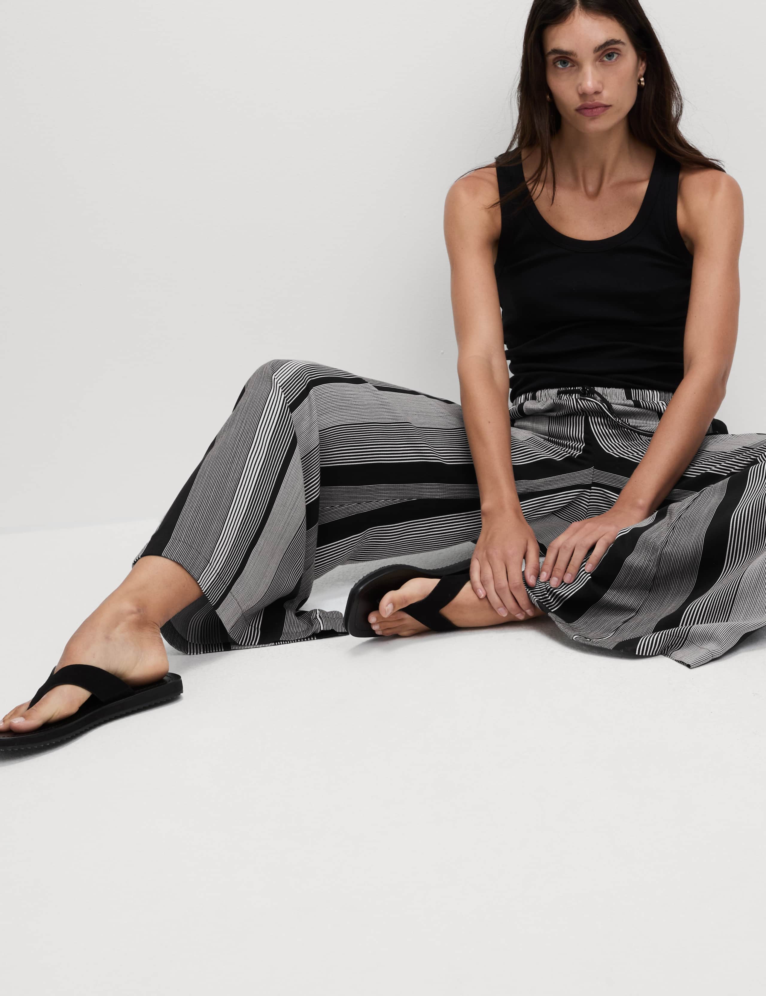 Twill Printed High Waisted Wide Leg Trousers