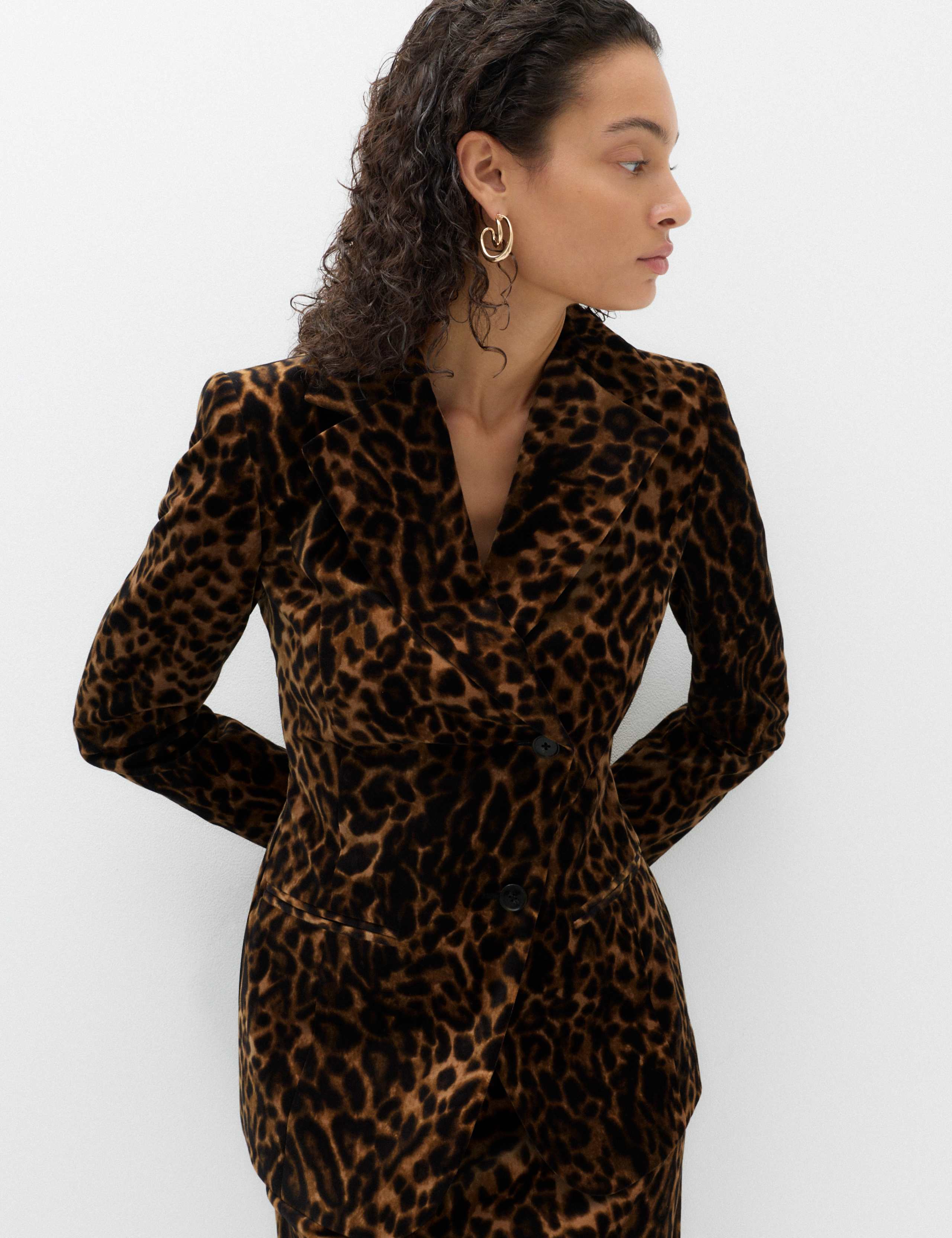 Velvet Leopard Print Cinched Waist Blazer
