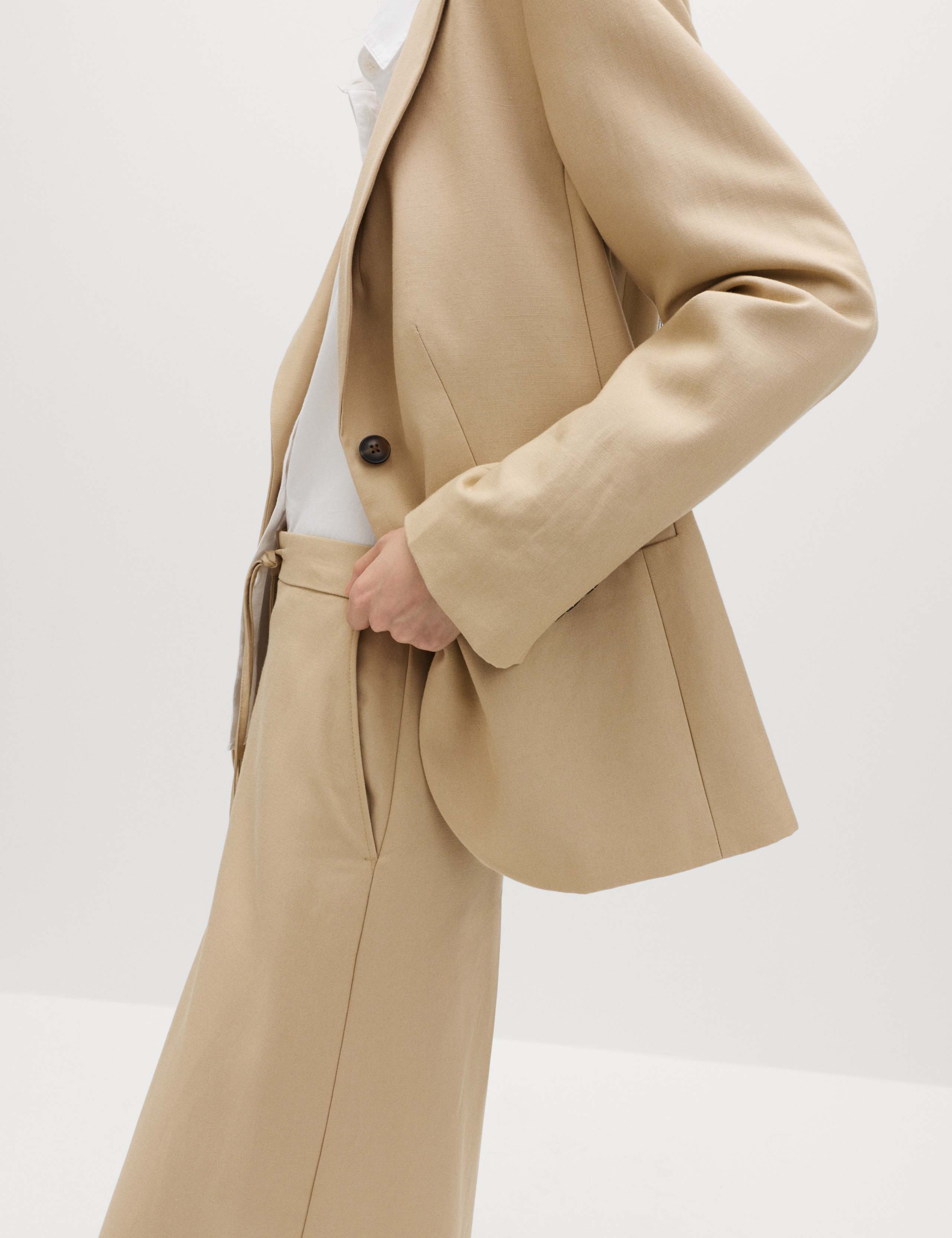 Rayon Blazer & Trouser Set 6 of 6