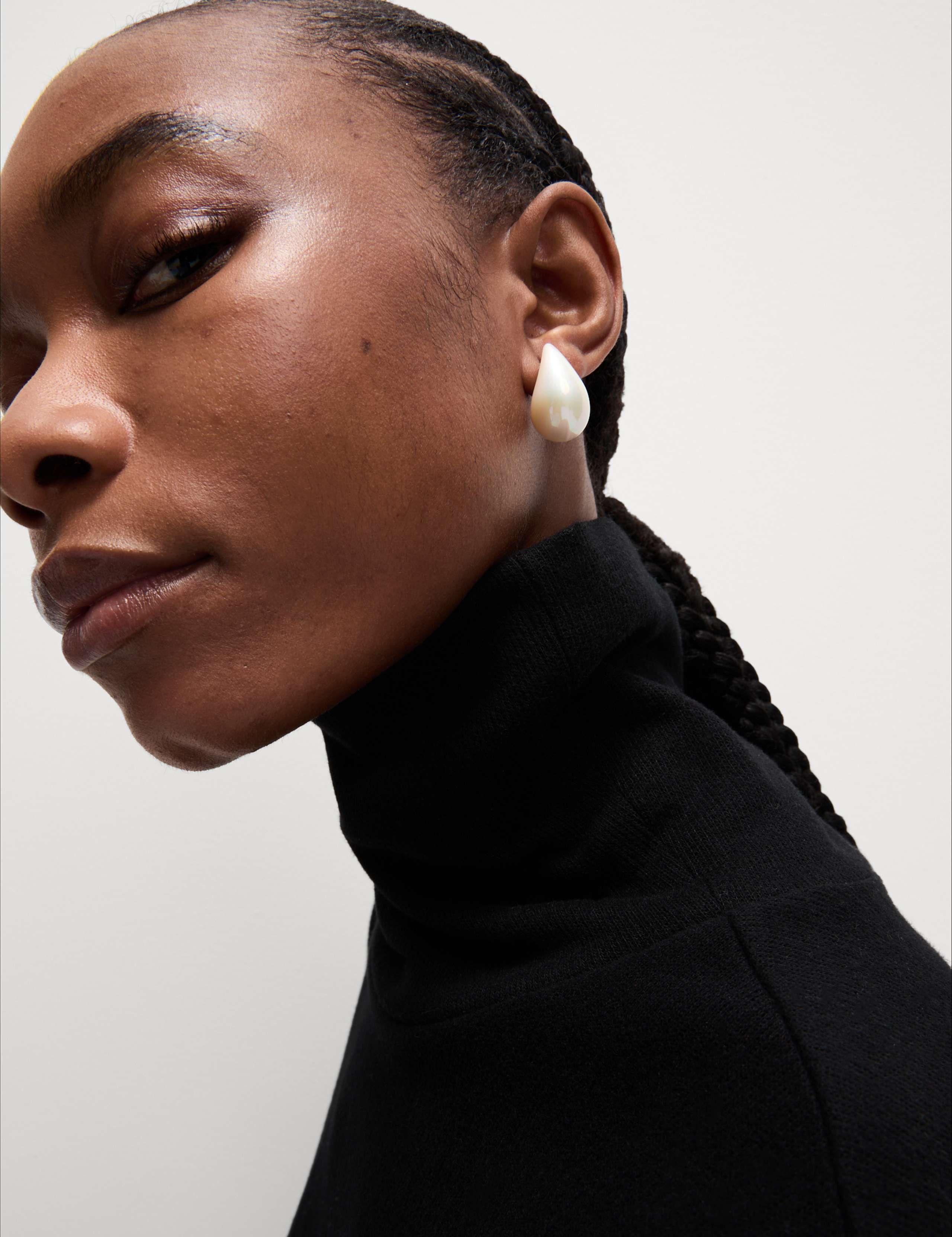 Pearl Tear Drop Earring