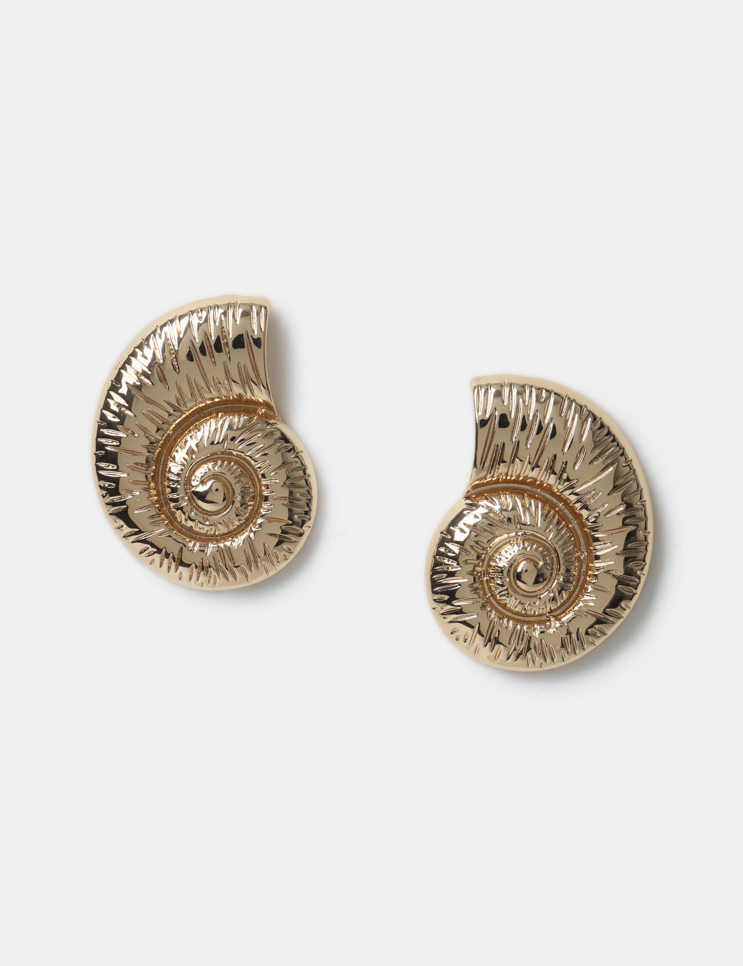 Casted Conch Statement Stud Earrings