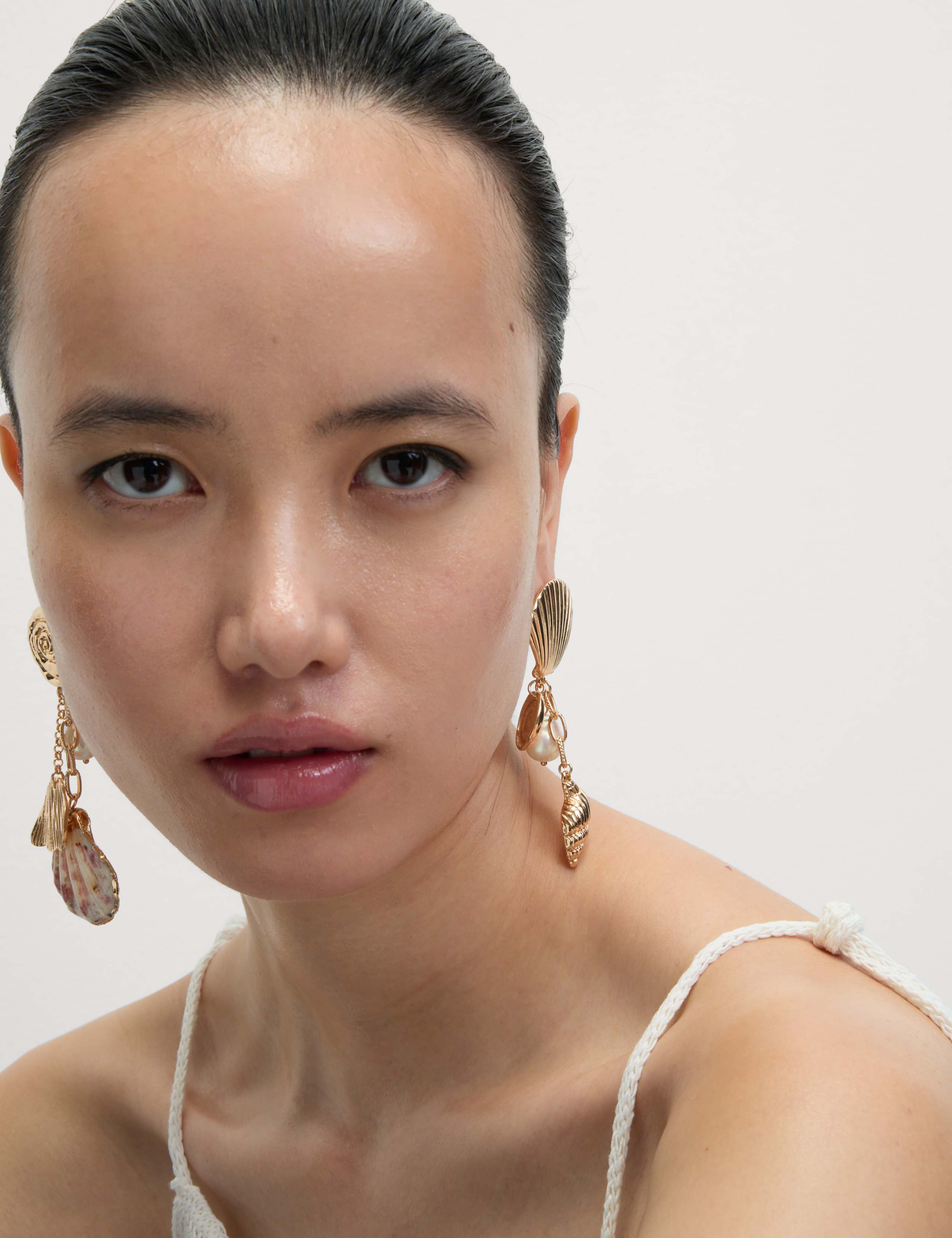 Shell Mismatch Earrings