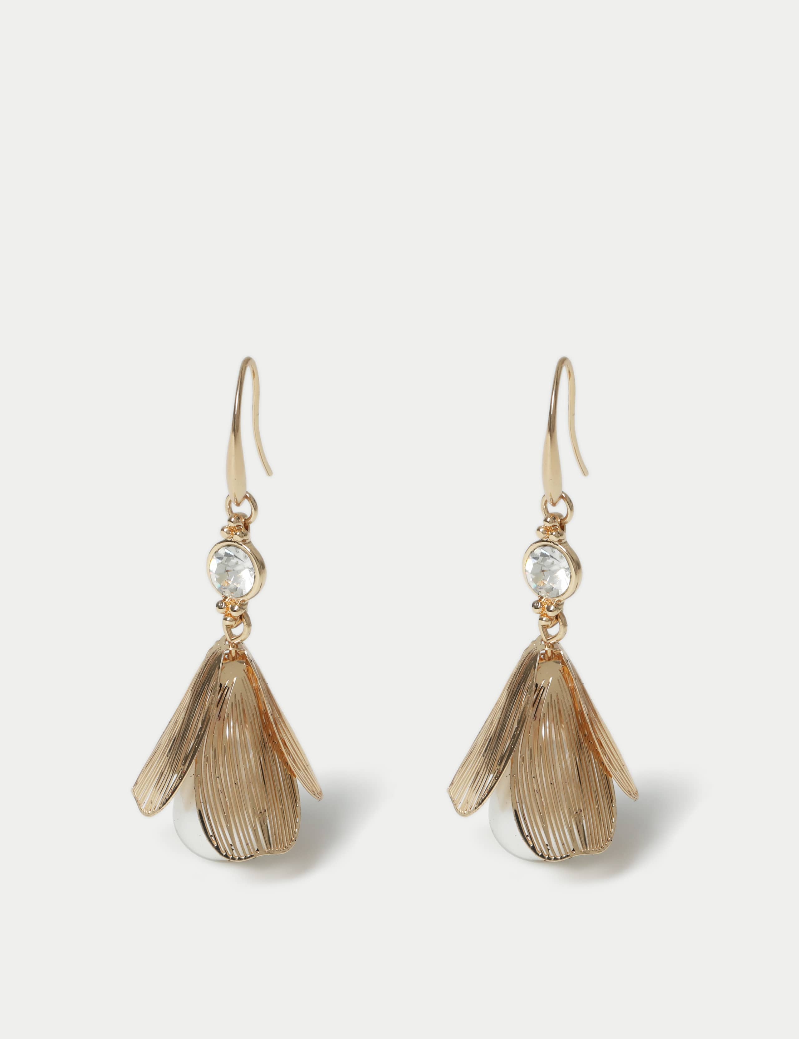 Petal Pearl Earrings