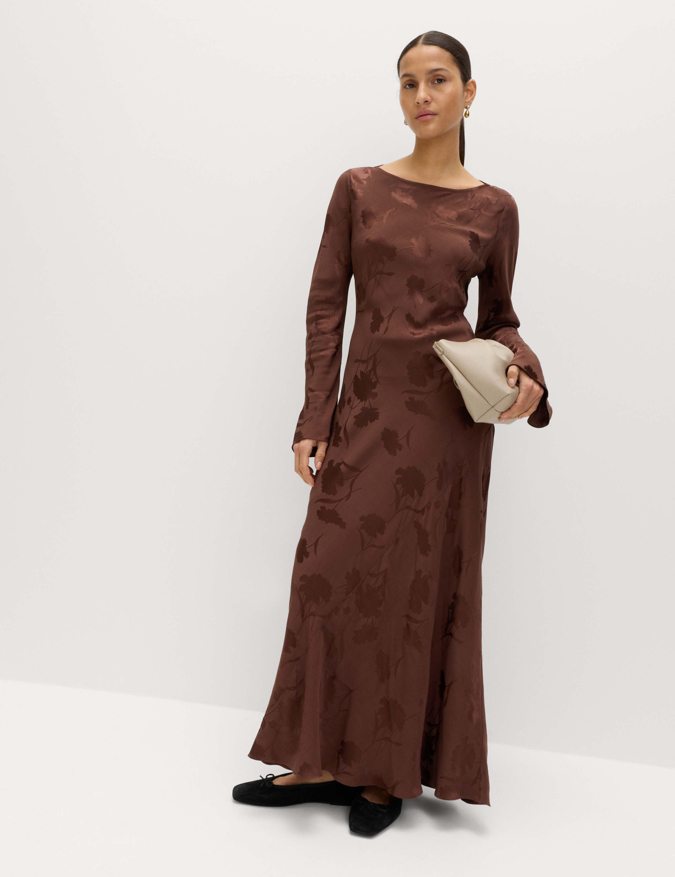 Jacquard Round Neck Midaxi Dress