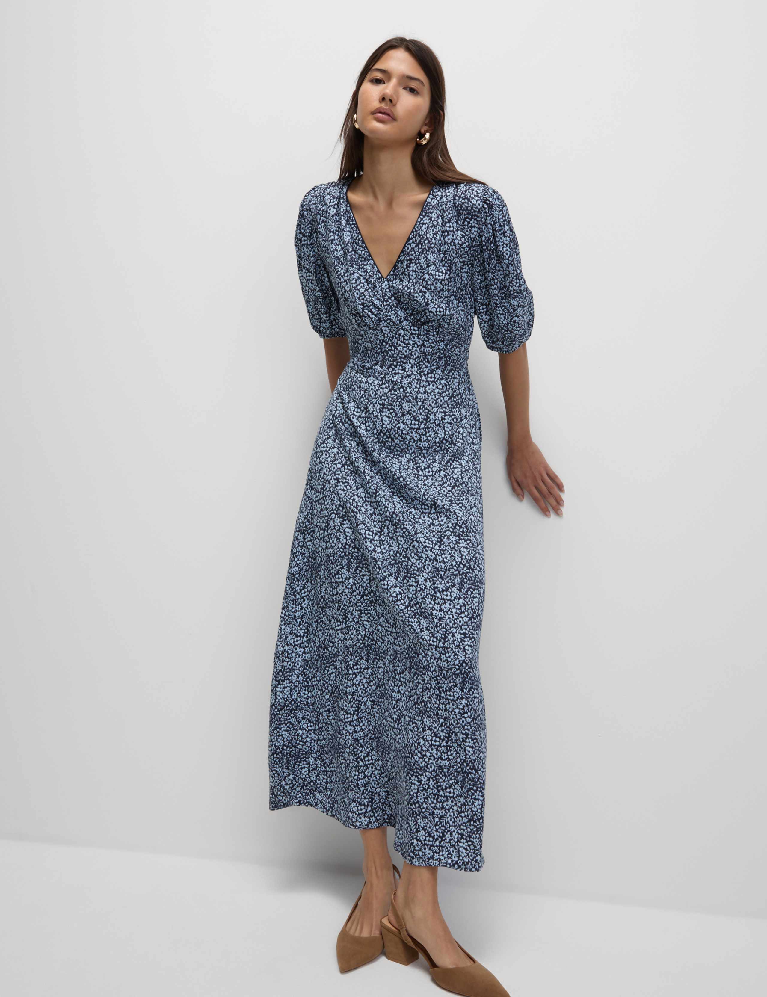 Printed V-Neck Puff Sleeve Midi Tea Dress