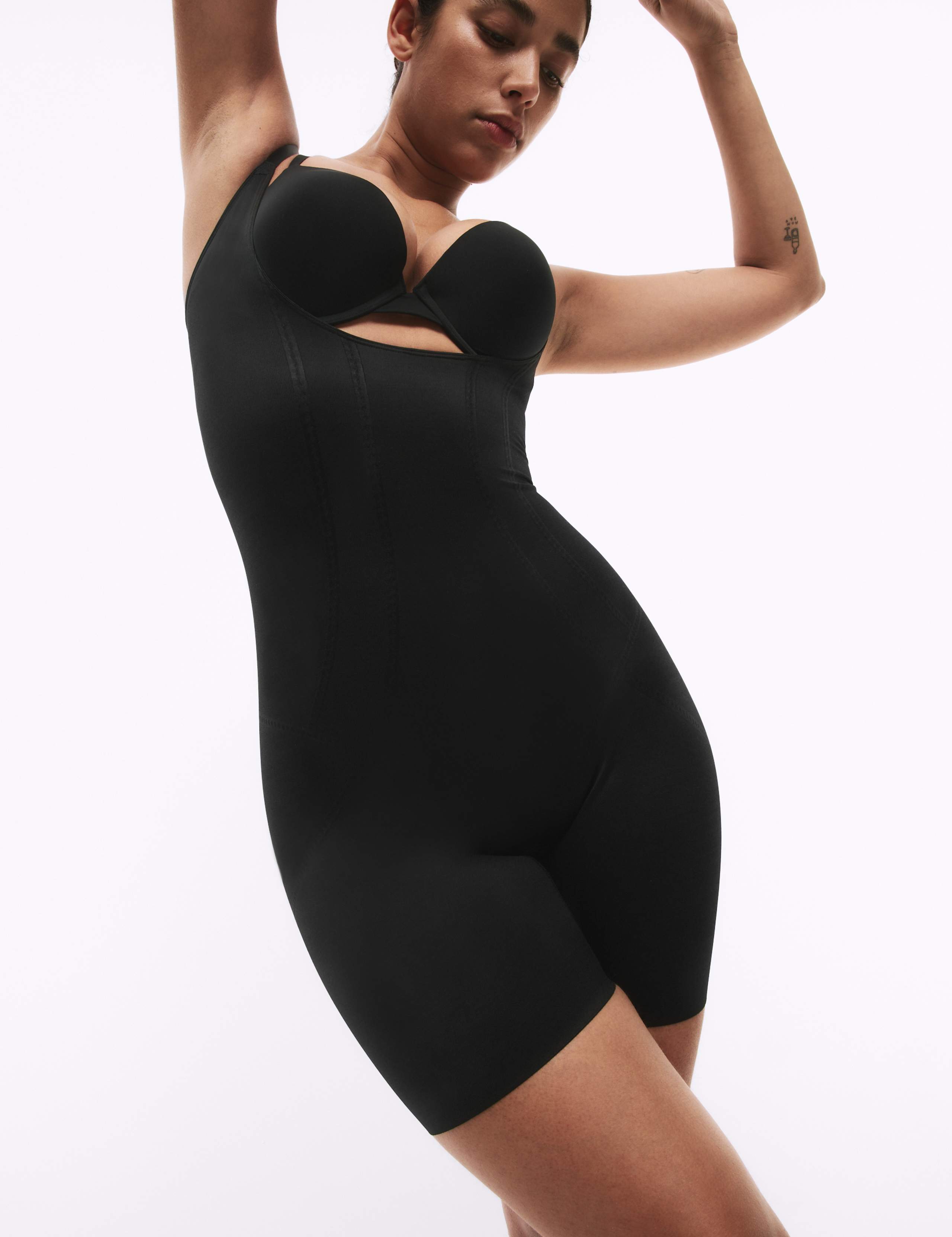 Cotton Rich Magicwear™ Shaping Body