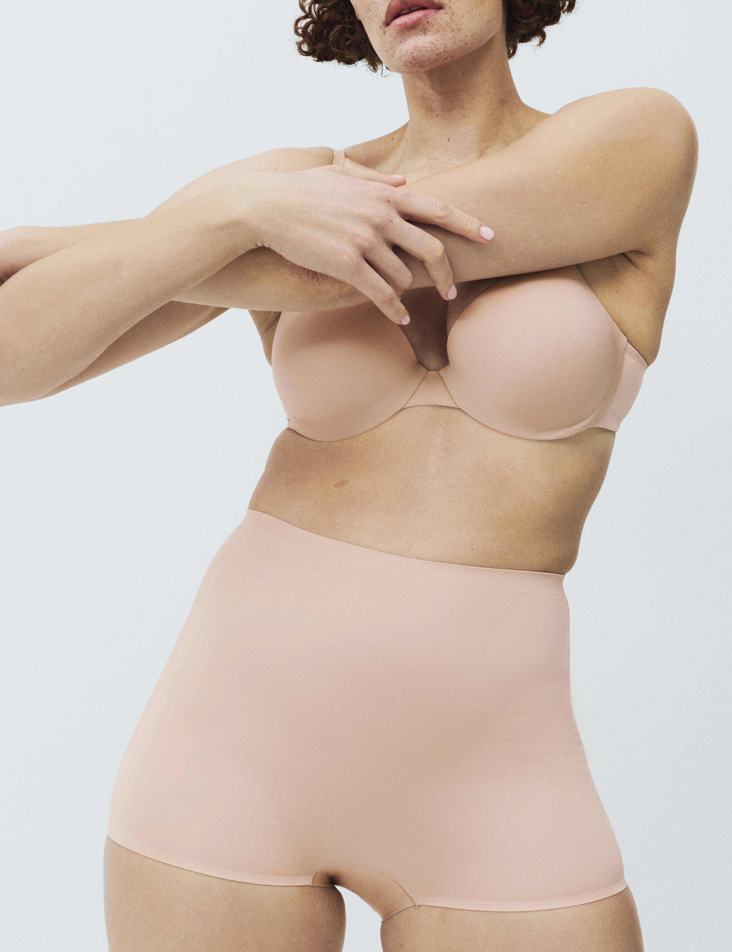 Body Invisibles™ Wired Push Up Plunge Bra Set A-E 1 of 6