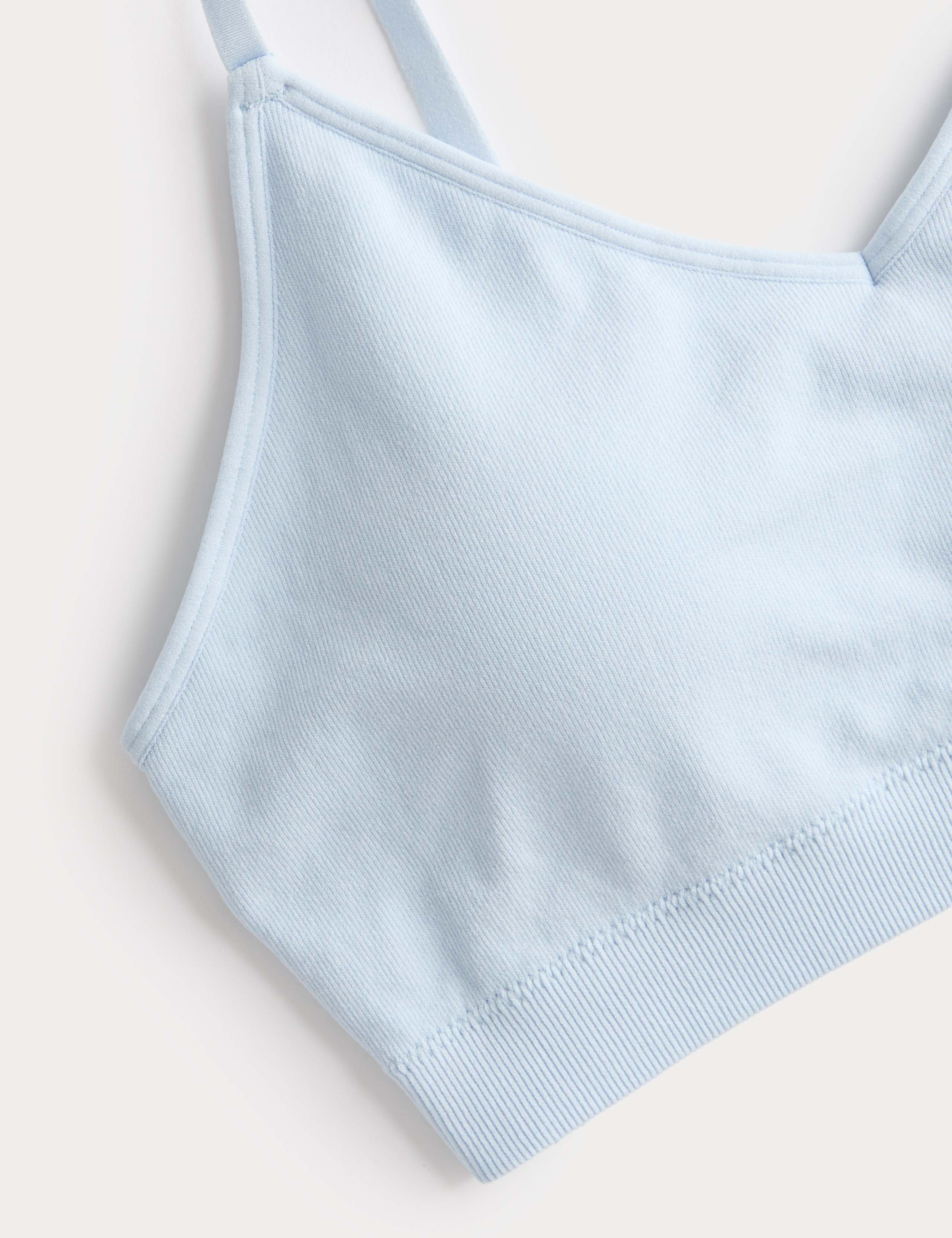 3pk Seamless Non Wired Bralettes Set 4 of 6