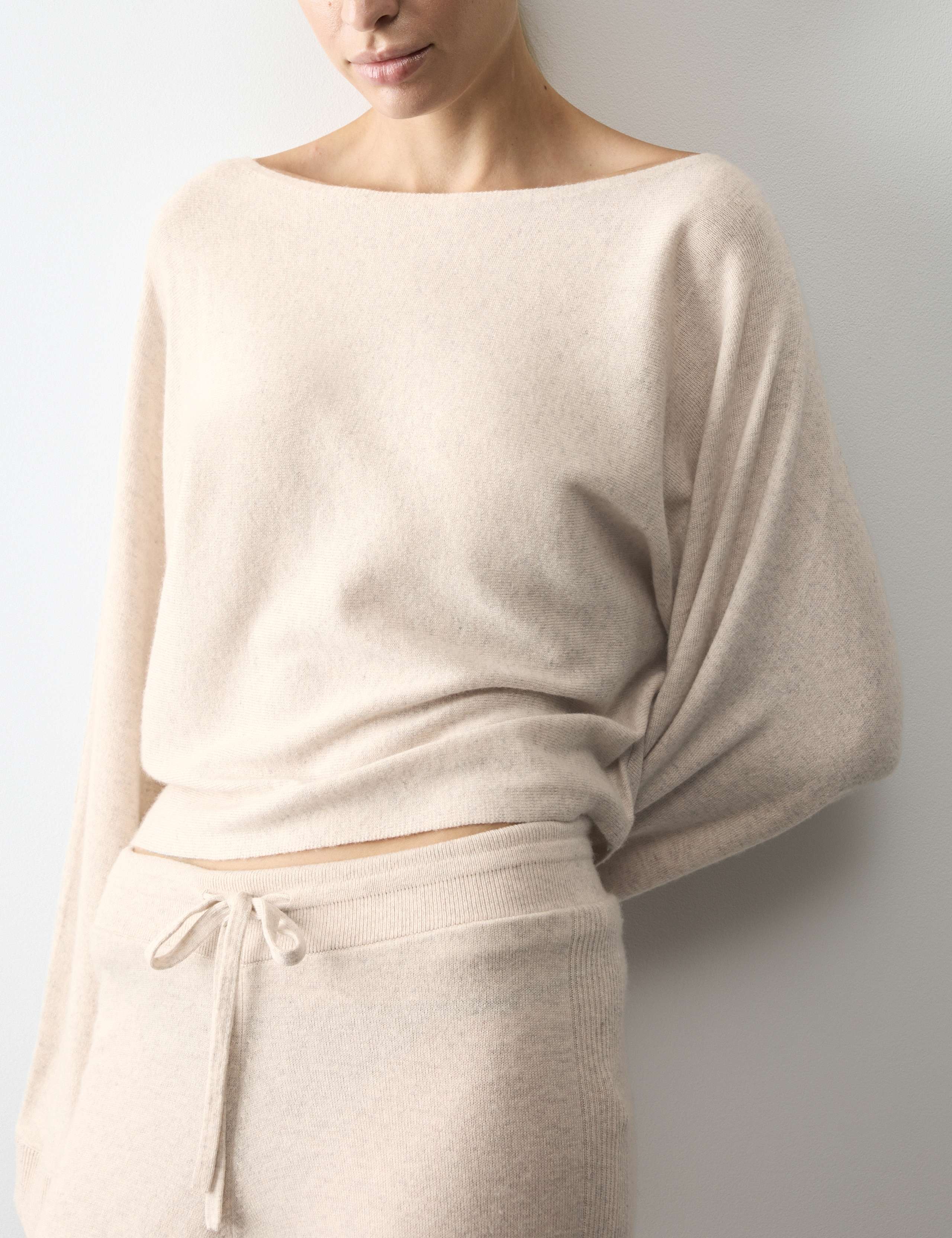 Merino Wool Blend Pyjama Top with Cashmere & Bottom Set 4 of 6