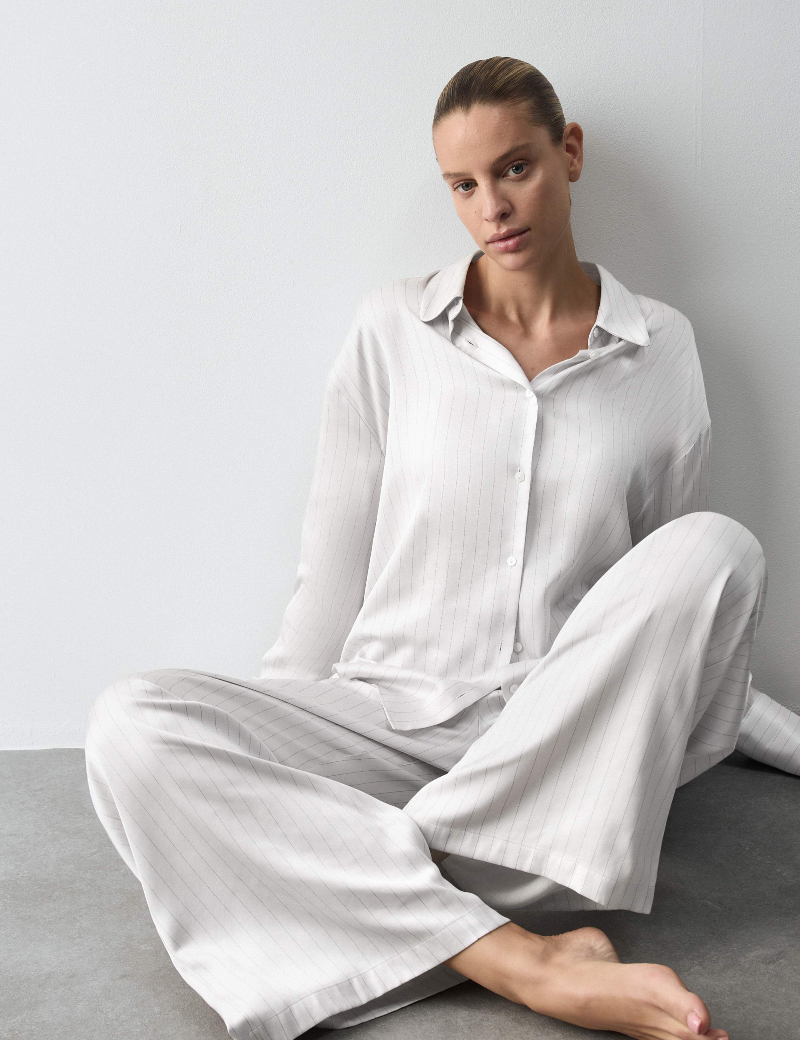 Satin Striped Revere Pyjama Set