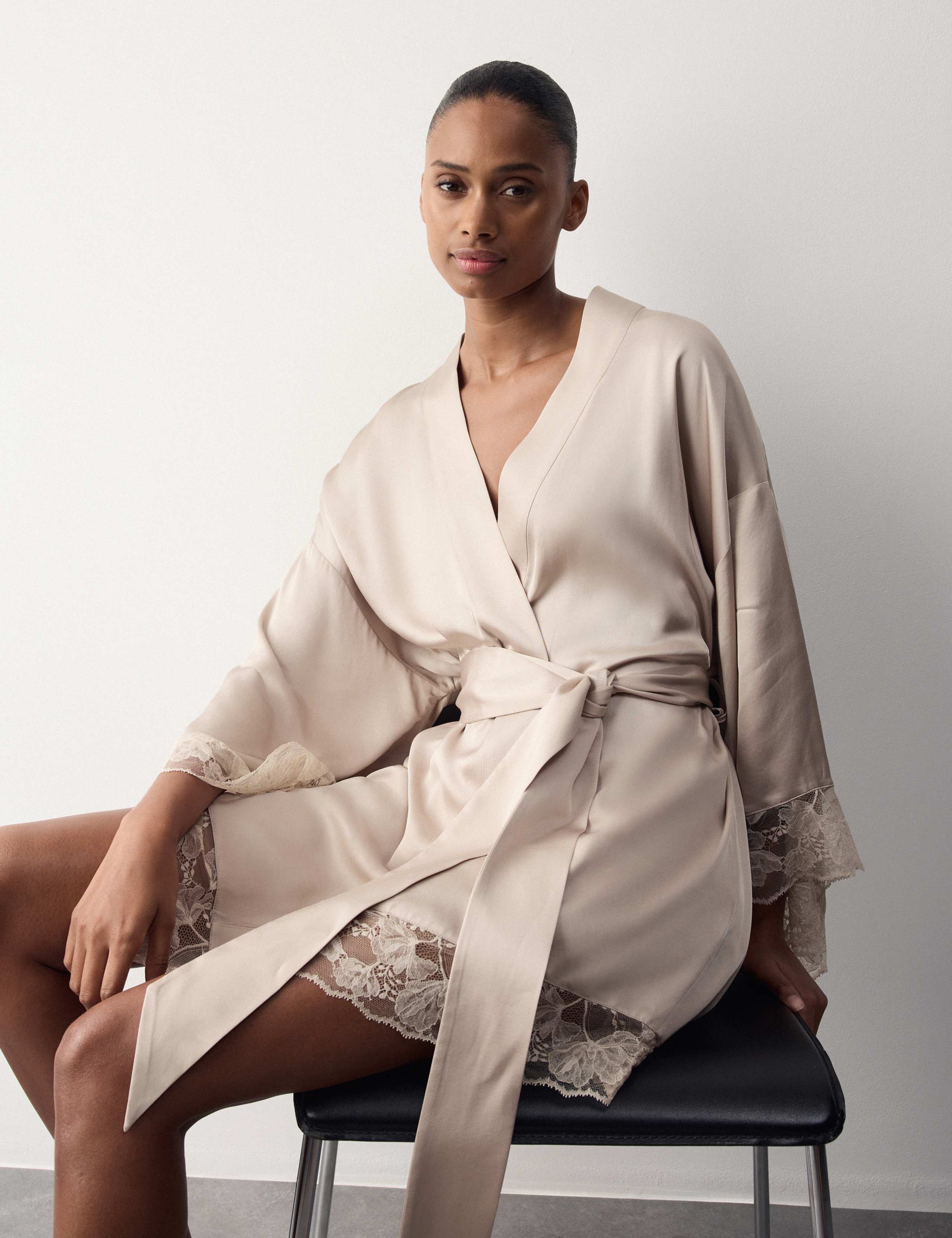 Satin Lace Trim Relaxed Fit Short Wrap