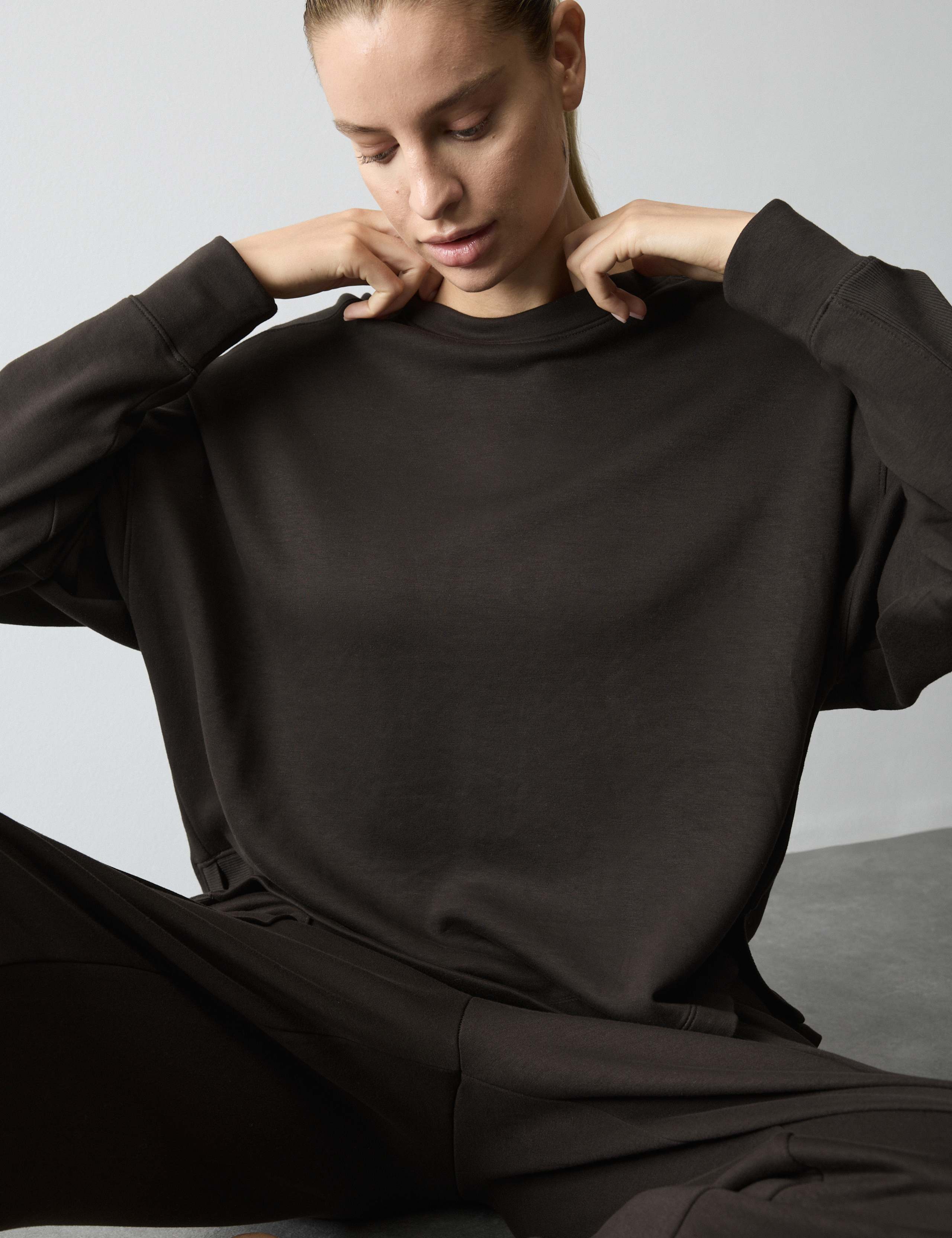 Scuba Lounge Sweatshirt