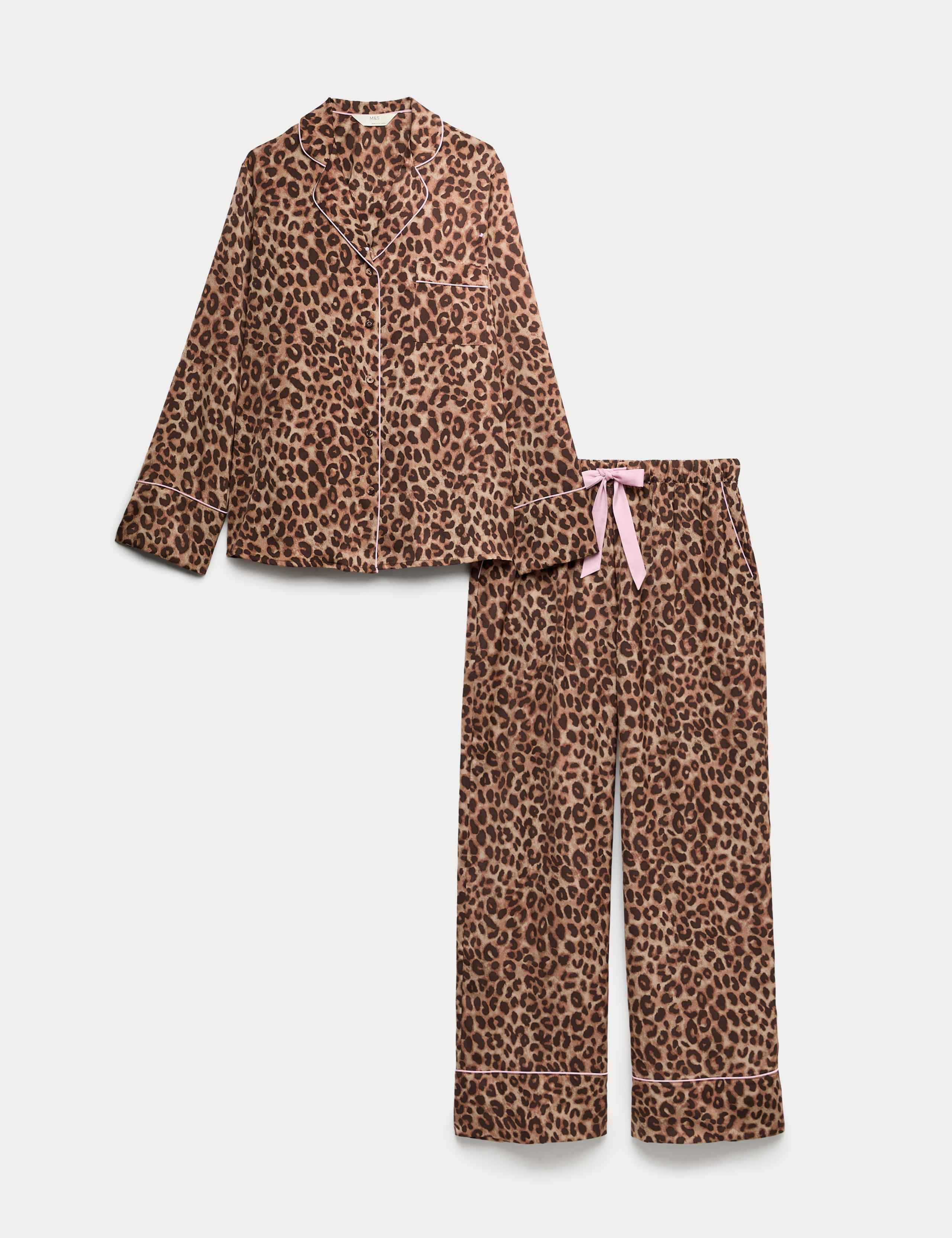 Dream Satin™ Animal Print Revere Pyjama Set