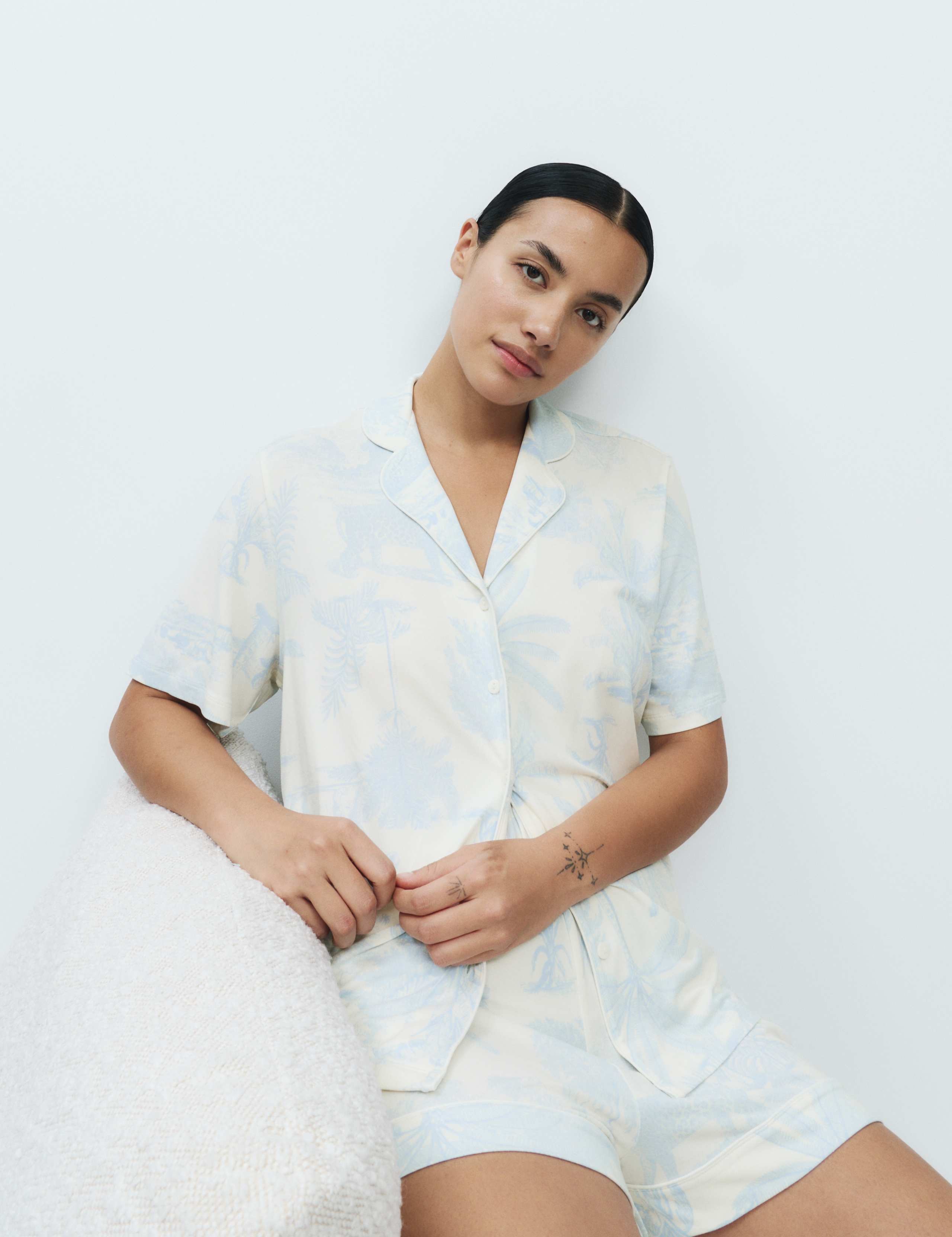 Soft Touch Printed Revere Shortie Set