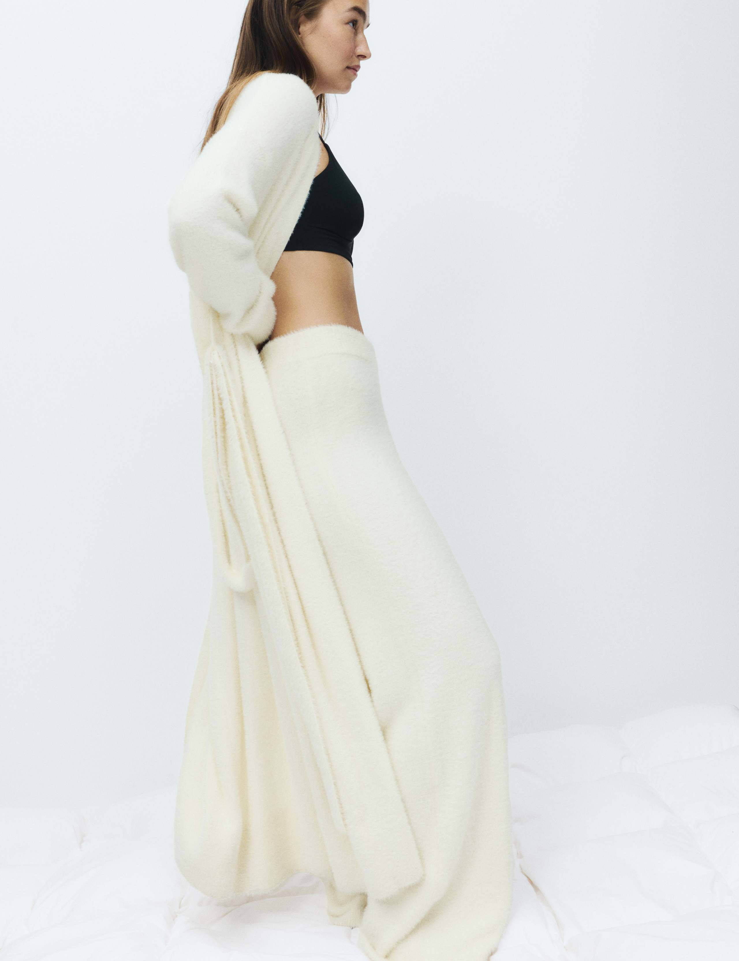 Feather Knit Tie Wrap