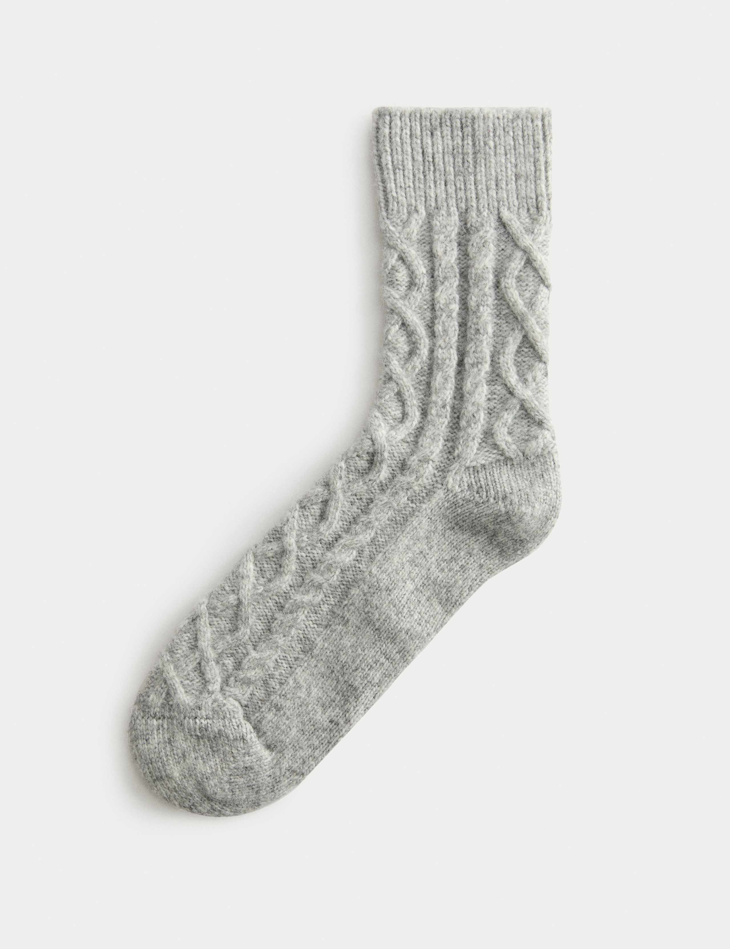 Cable Knit Slipper Ankle High Socks