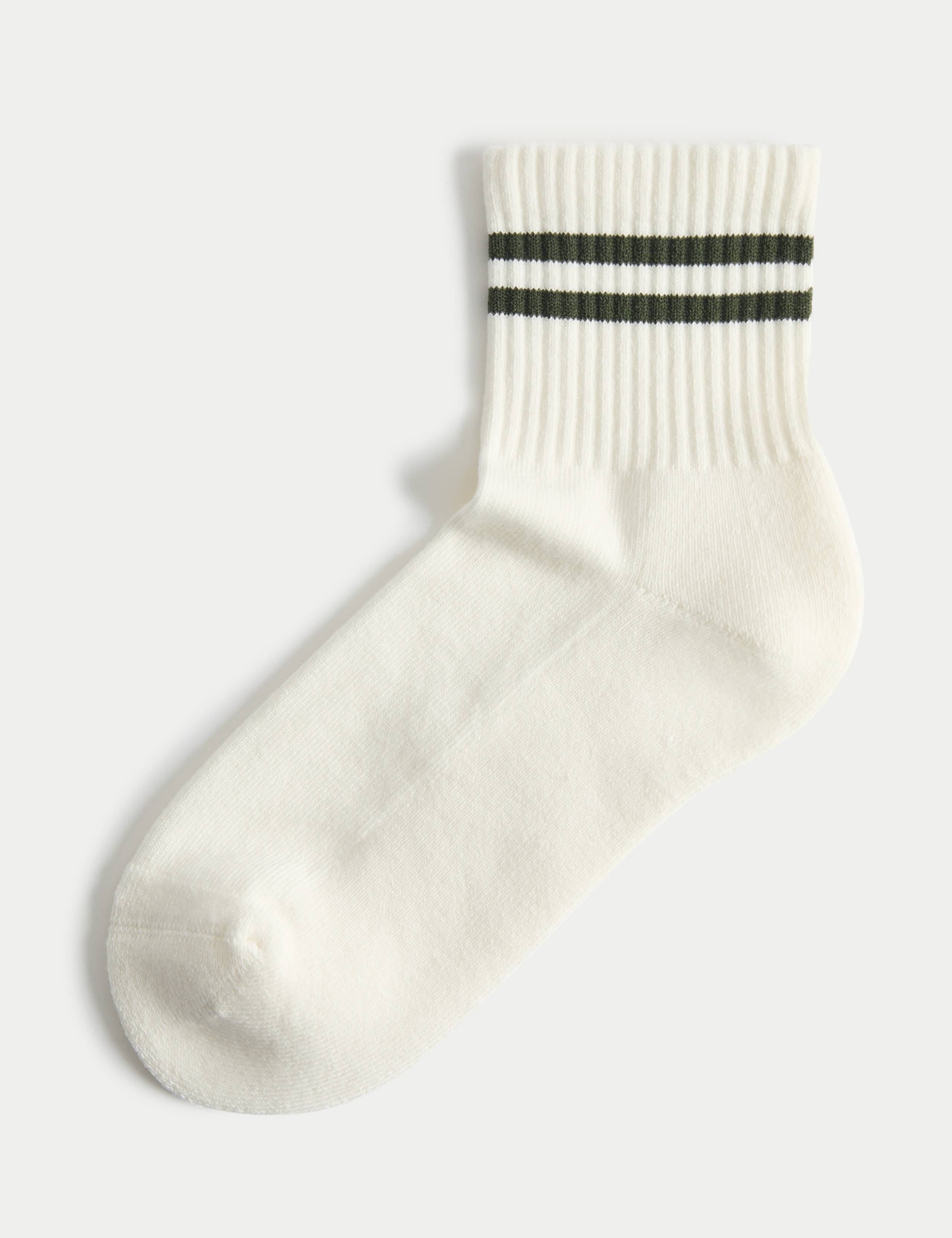 Cotton Rich Striped Sports Quarter Socks