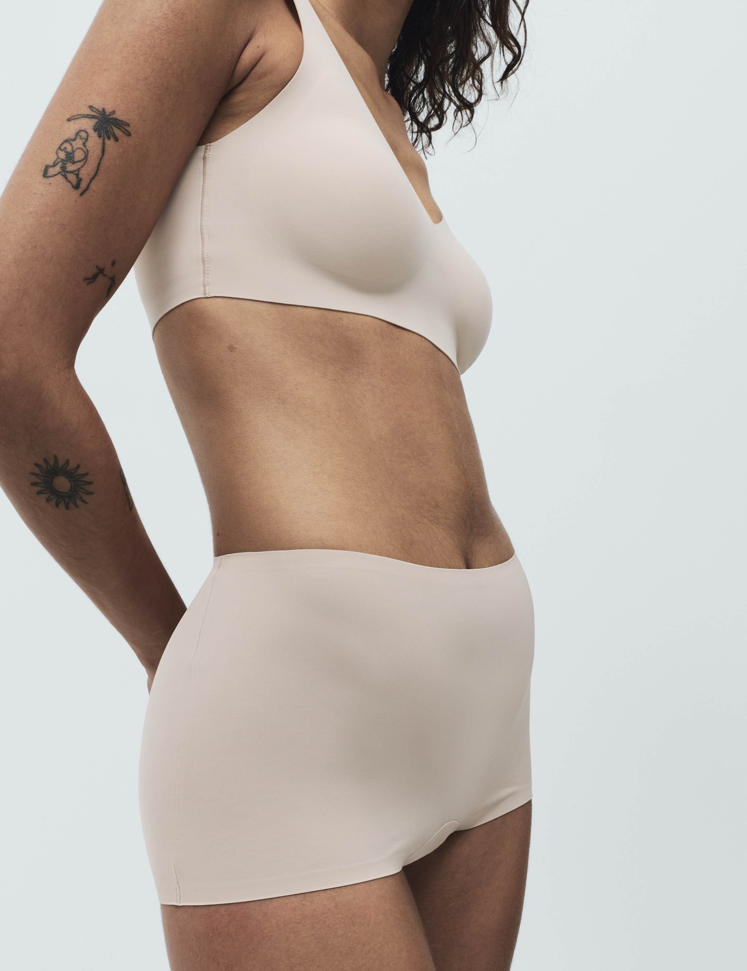 Body Invisibles™ Non Wired Crop Top Set A-E 2 of 6