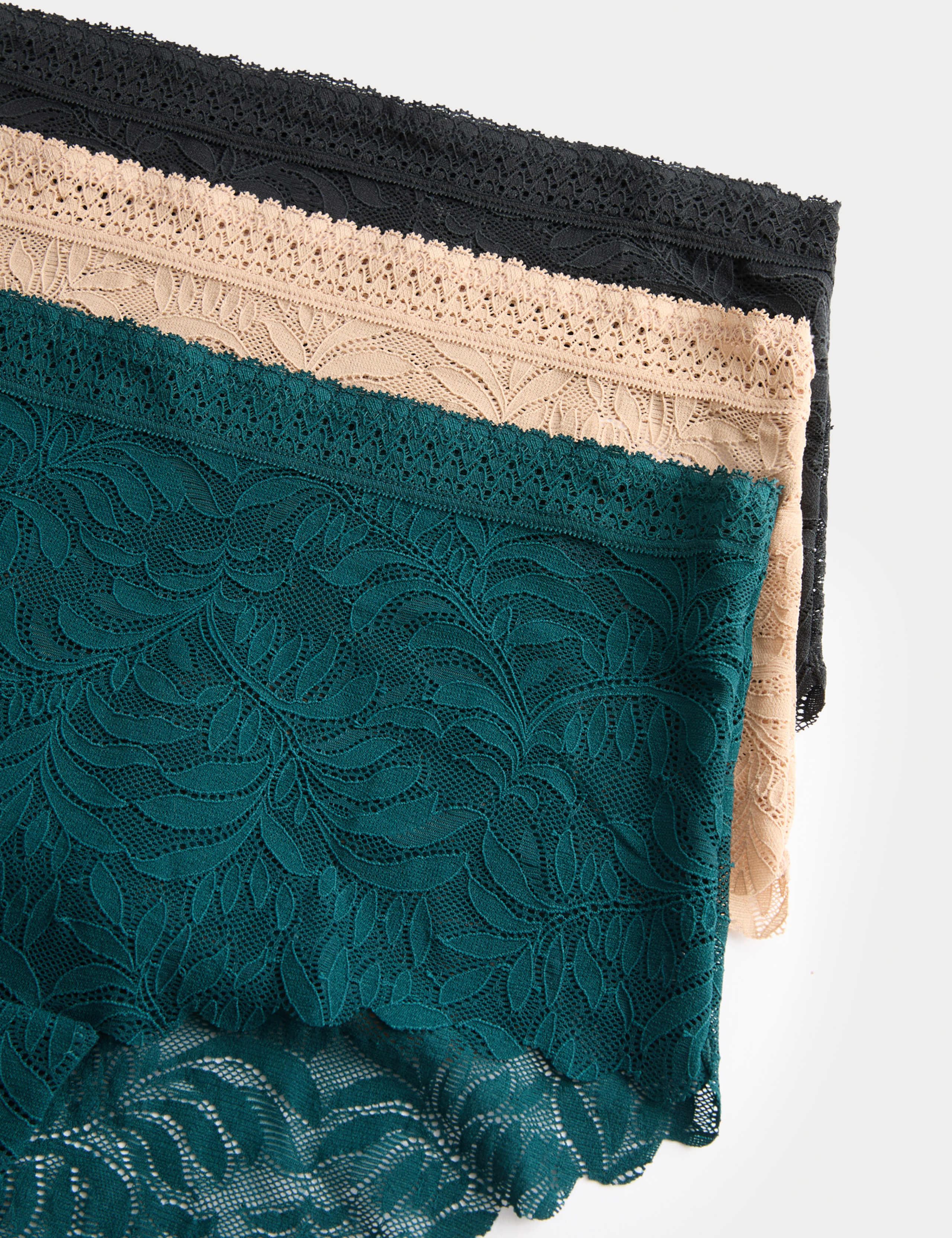 Flexifit™ Lace Wired Push-Up Bra Set A-E 5 of 6